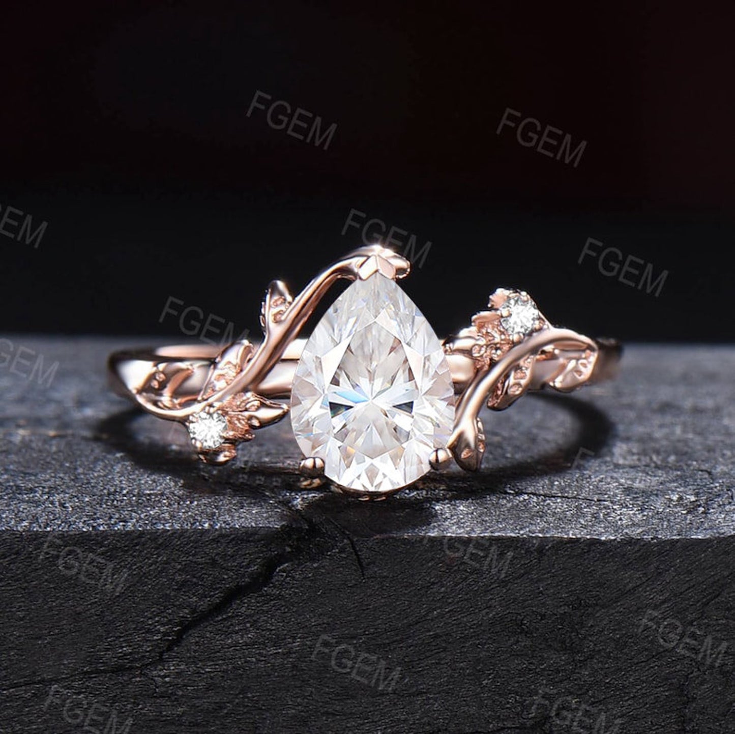 1.25ct Pear Moissanite Wedding Ring Set Nature Inspired Moissanite Diamond Engagement Ring Leaf Vine Branch Bridal Set Unique Promise Gifts