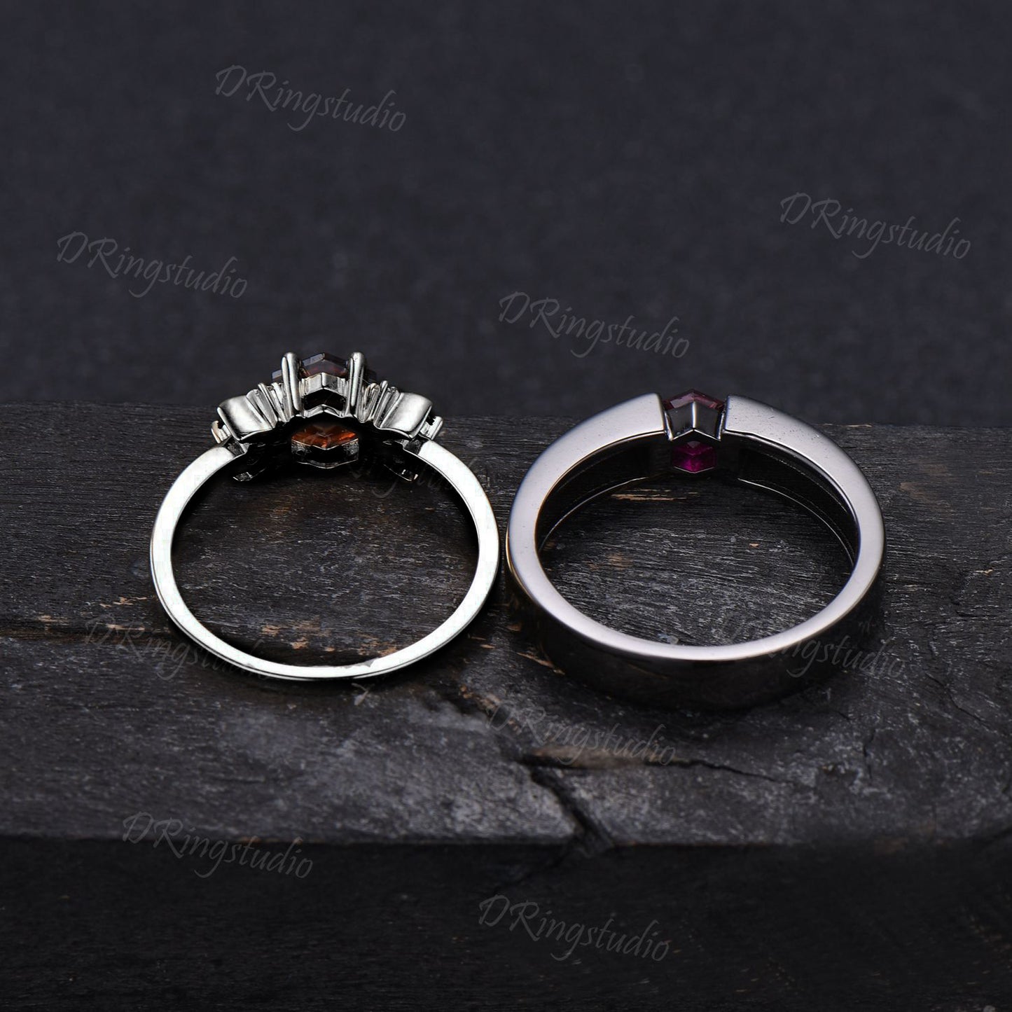 2pcs Couple Promise Ring Set Unique Hexagon Garnet Engagement Ring Witchy Rhodium Black Gold Wedding Ring Set for Couple
