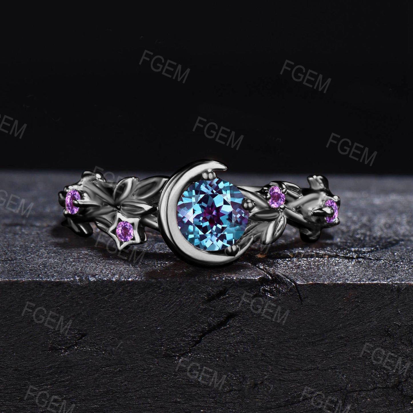 Color-Change Alexandrite Amethyst Black Gold Engagement Ring Moon Star Round Alexandrite Ring Nature Inspired Alexandrite Wedding Ring Women