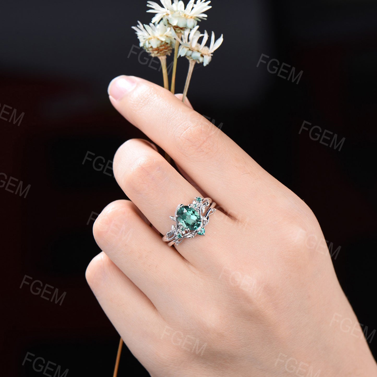 Nature Inspired Green Sapphire Emerald Floral Ring Set 1.5CT Oval Green Blue Montana Teal Sapphire Branch Engagement Ring Anniversary Gifts