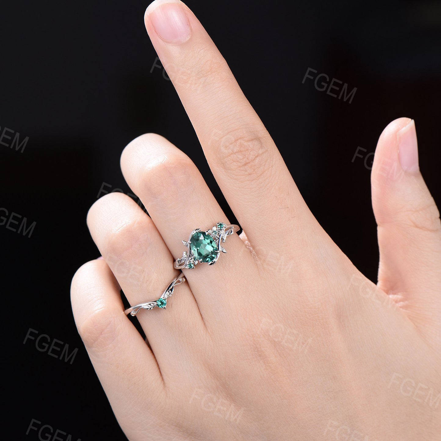 Nature Inspired Green Sapphire Emerald Floral Ring Set 1.5CT Oval Green Blue Montana Teal Sapphire Branch Engagement Ring Anniversary Gifts