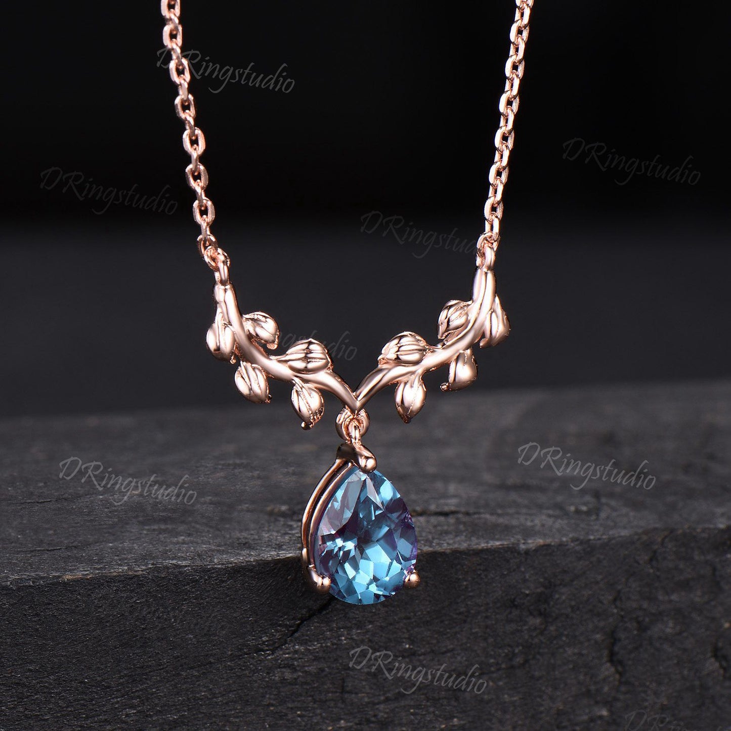 Nature Inspired Color-Change Alexandrite Drop Necklace Pear Teardrop Gemstone Wedding Necklace Vine Branch Solitaire Necklace Proposal Gifts