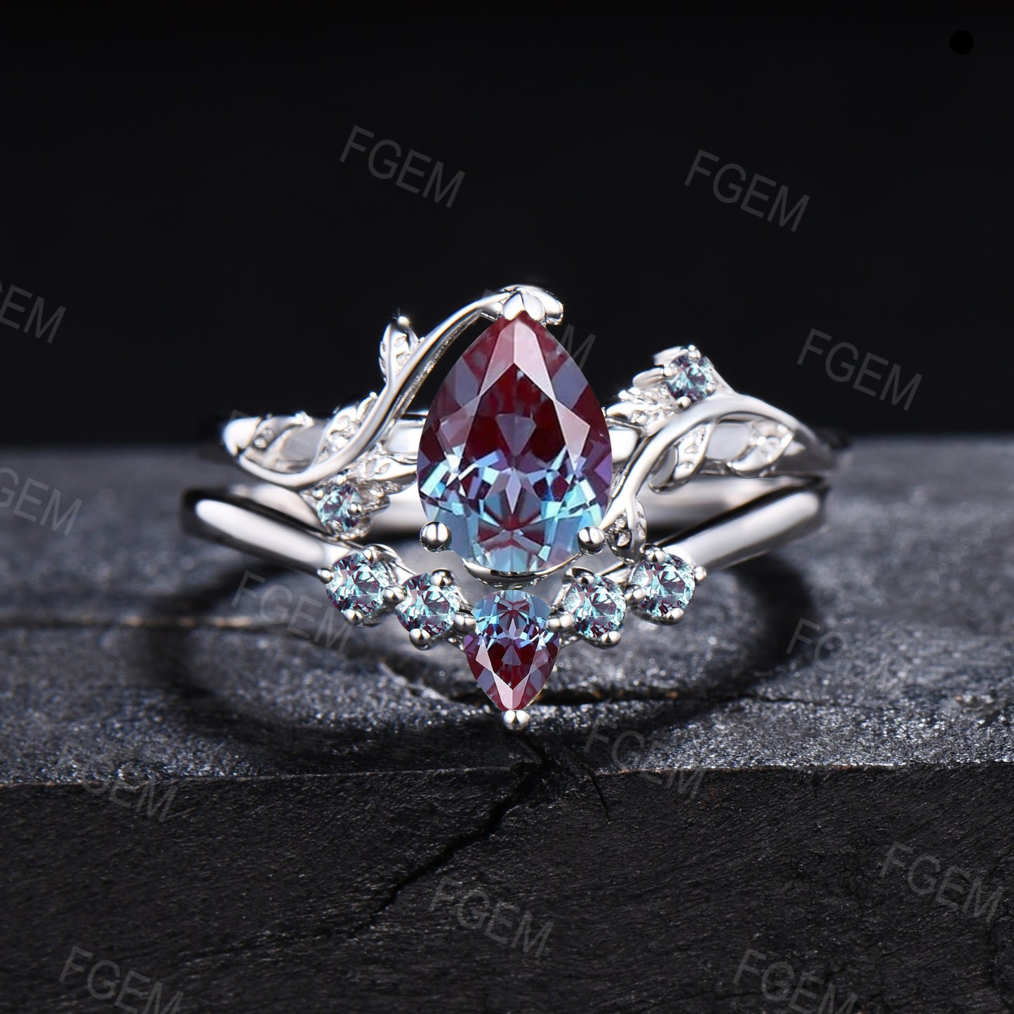 1.25ct Teardrop Alexandrite Ring Set Nature Inspired Alexandrite Engagement Ring Leaf Vine Branch Wedding Ring Set Unique Anniversary Gifts