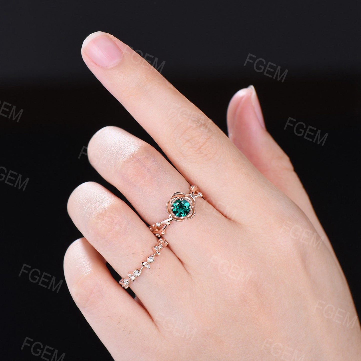 Rose Flower Green Emerald Engagement Ring Set Round Emerald Diamond Wedding Ring Nature Inspired Floral Ring Leaf Emerald Ring Promise Gifts for Women