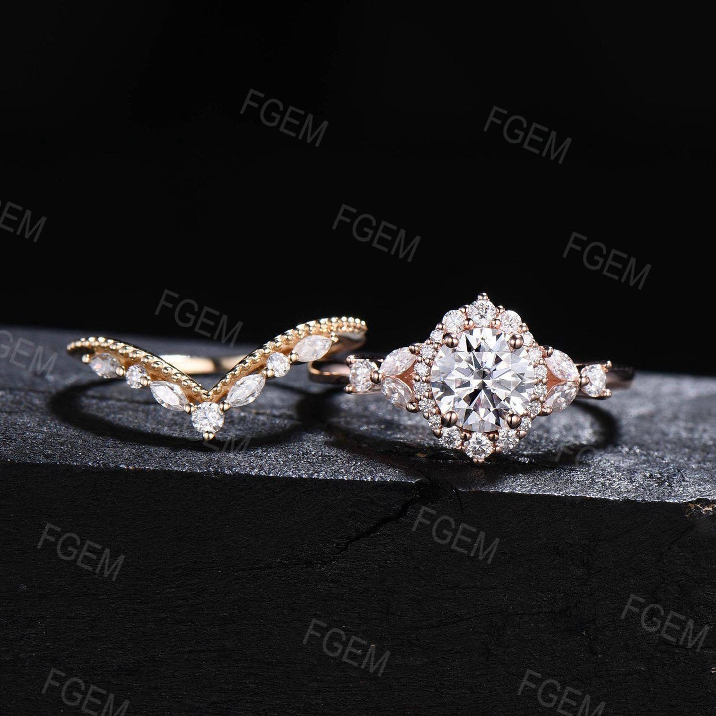 Unique Flower Design Moissanite Diamond Halo Wedding Ring Set 14K Rose Gold Round Moissanite Engagement Ring Vintage Anniversary Gifts