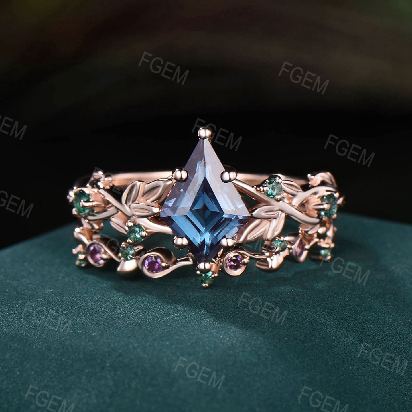 Kite Cut Engagement Ring Color-Change Alexandrite Wedding Ring Set Nature Inspired Alexandrite Leaf Branch Ring Emerald Amethyst Vine Band