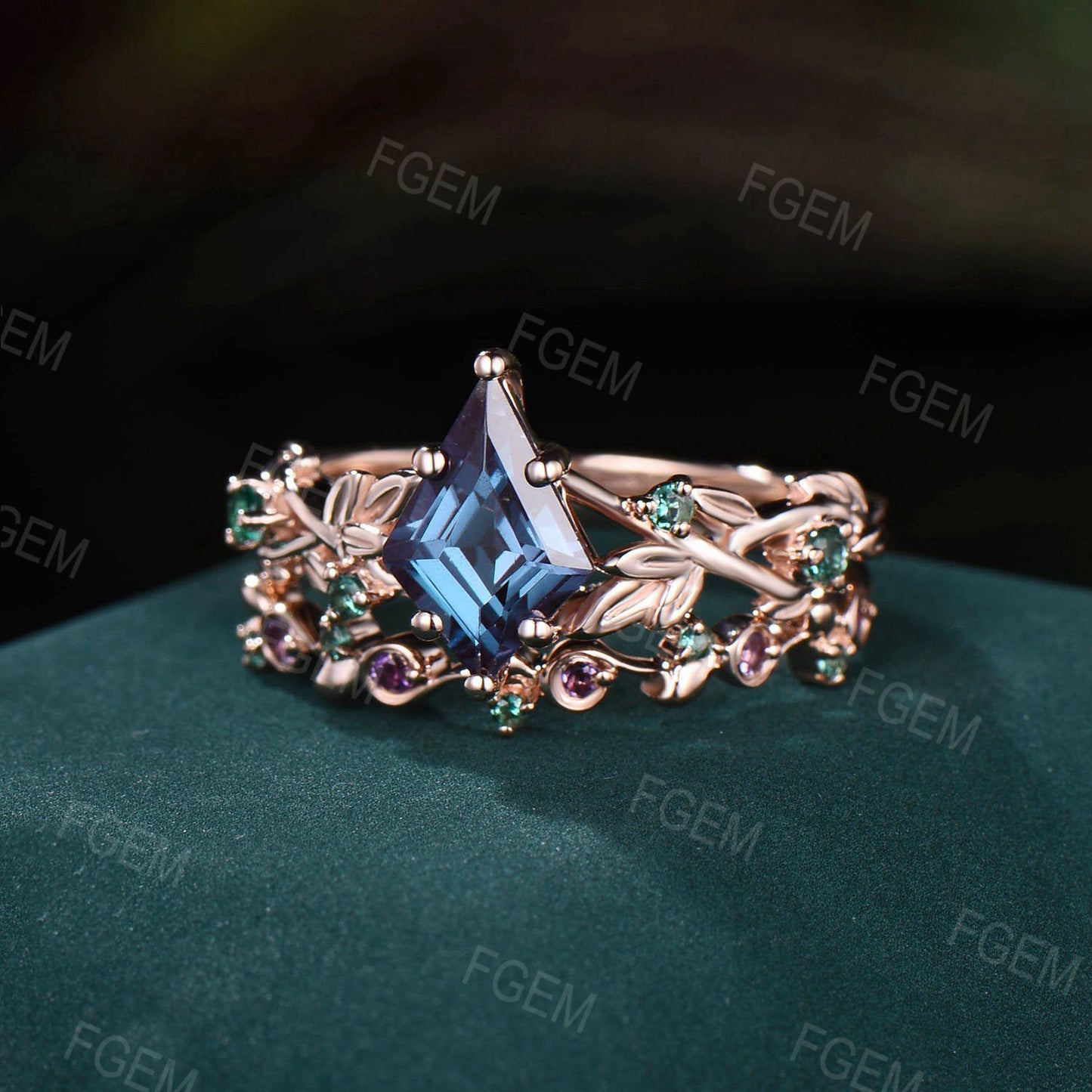 Kite Cut Engagement Ring Color-Change Alexandrite Wedding Ring Set Nature Inspired Alexandrite Leaf Branch Ring Emerald Amethyst Vine Band