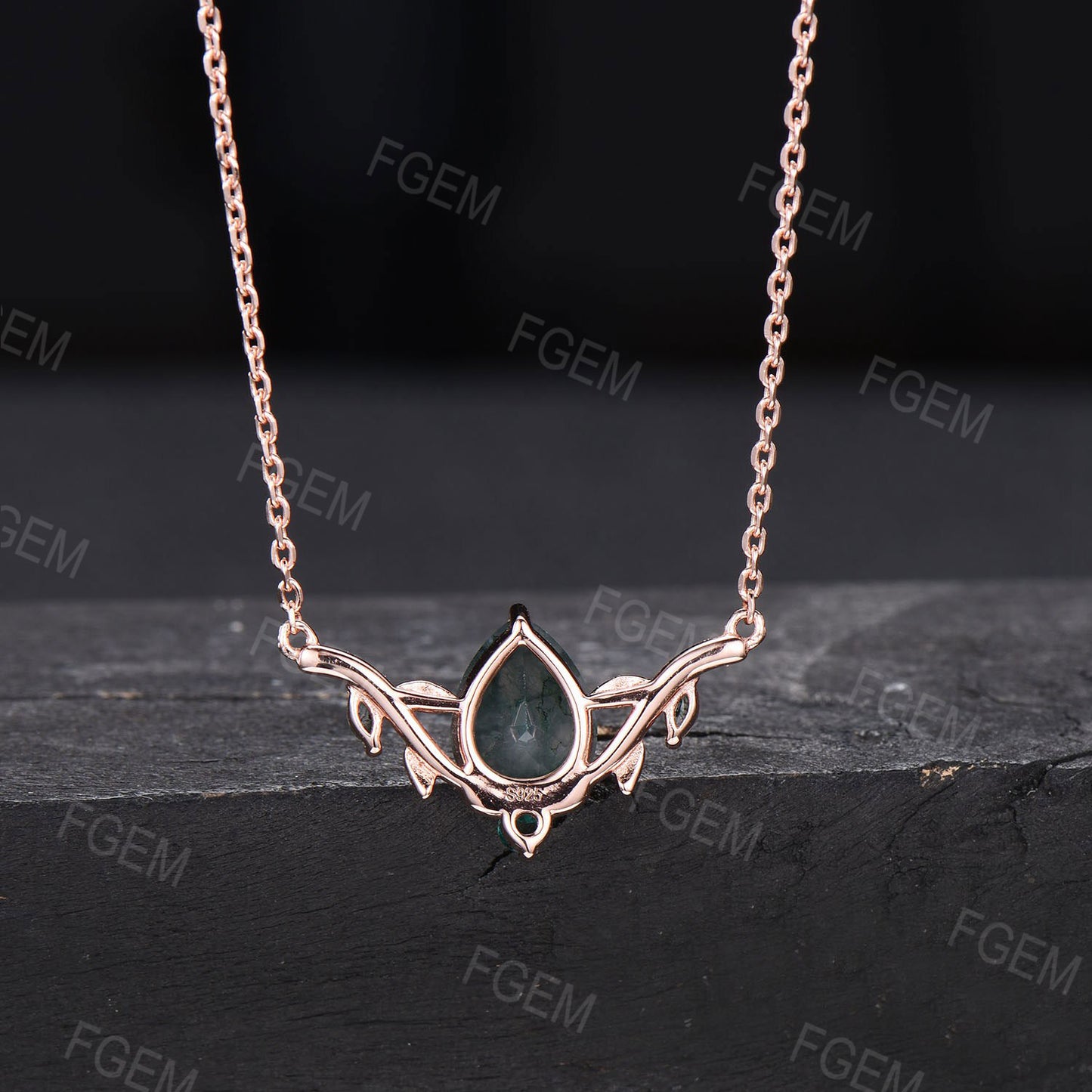 Teardrop Natural Moss Agate Necklace 14k/18k White Gold Necklace Vintage Leaf Vine Emerald Pendant Marquise Green Moss Necklace Women Gifts