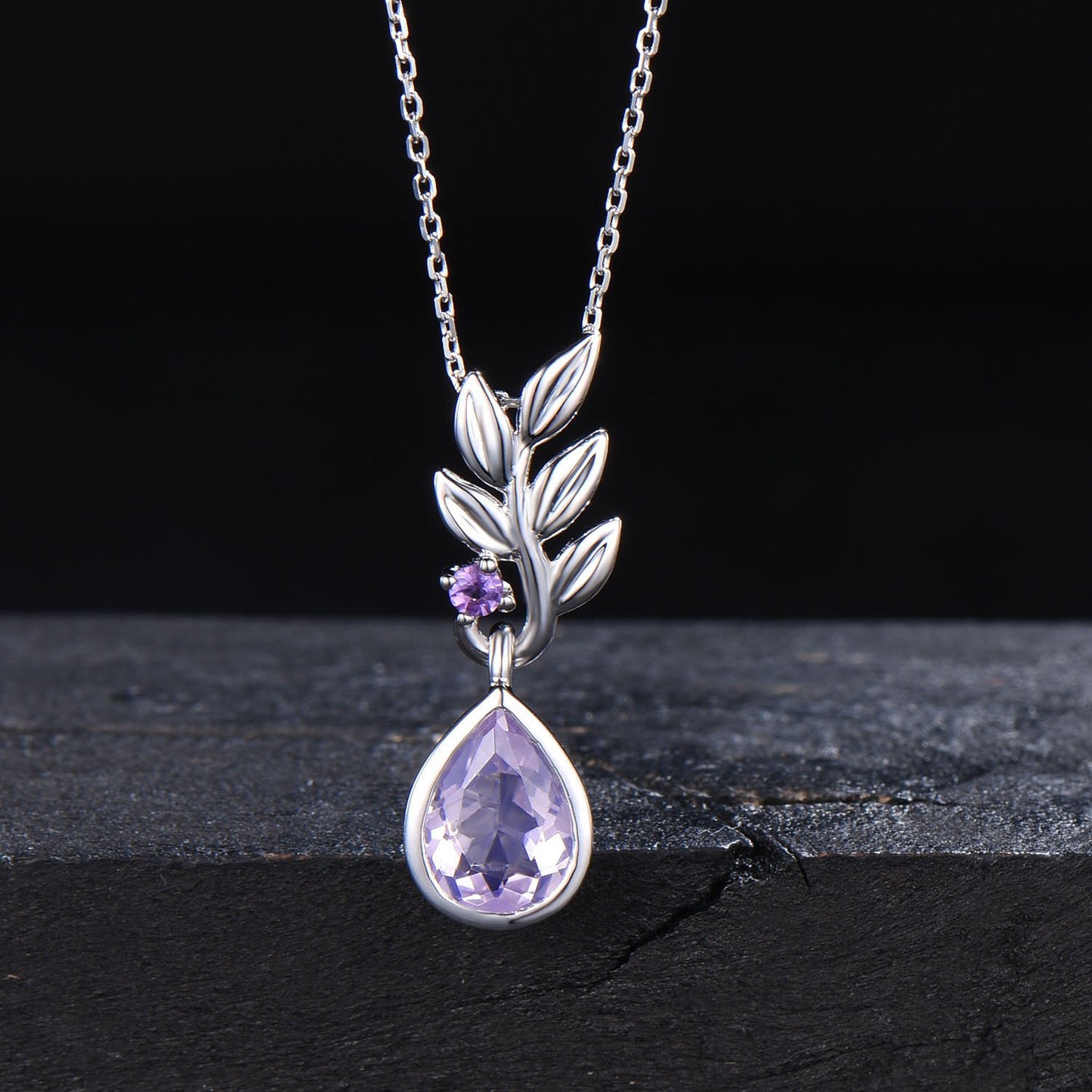 Natural Lavender Amethyst Necklace 14k Yellow Gold Olive Leaf Necklace Pear Shaped Vintage Purple Amethyst Pendant February Birthstone Gifts