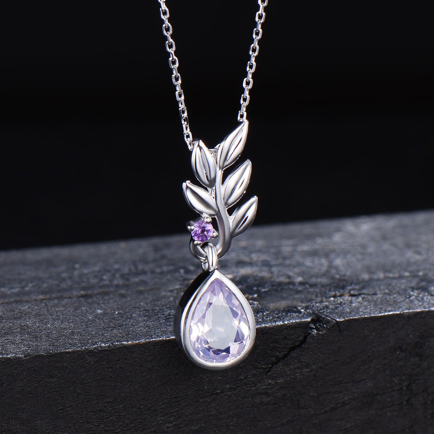 Natural Lavender Amethyst Necklace 14k Yellow Gold Olive Leaf Necklace Pear Shaped Vintage Purple Amethyst Pendant February Birthstone Gifts