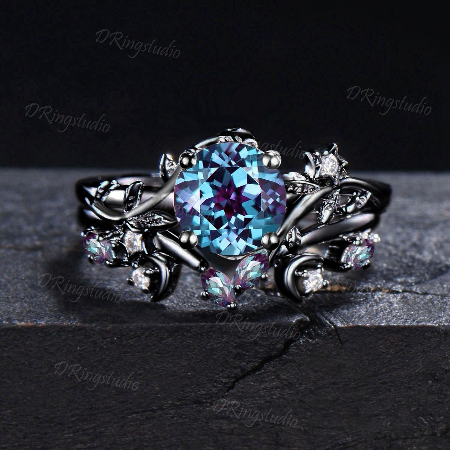 Princess Cut Alexandrite Engagement Ring Set Nature Inspired Black Gold Ring Moon Leaf Moissanite Wedding Ring Set