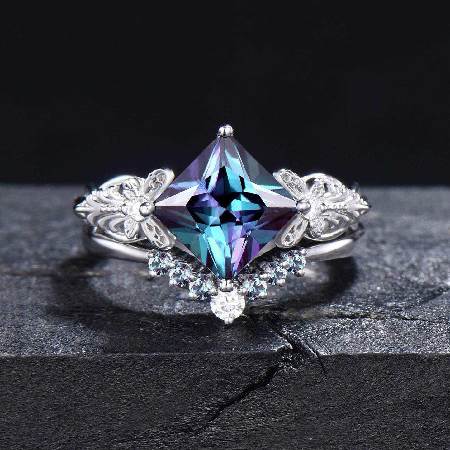 Butterfly Alexandrite Engagement Ring Set 2CT Princess Cut Alexandrite Ring Solid Gold Moissanite Filigree Wedding Ring Women Gift