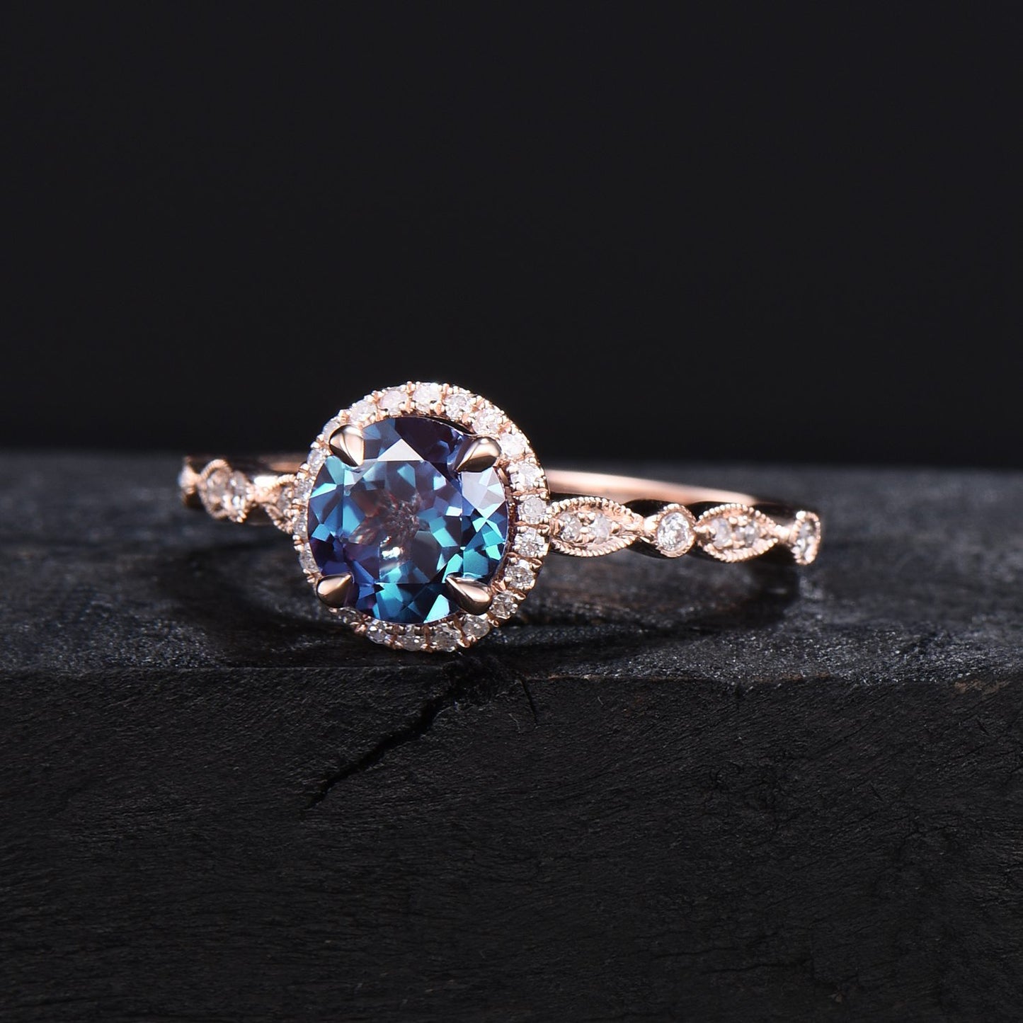 Round Alexandrite Engagement Ring Vintage Halo Wedding Ring 14K Rose Gold Half Eternity Moissanite Band Unique June Birthstone Birthday Gift