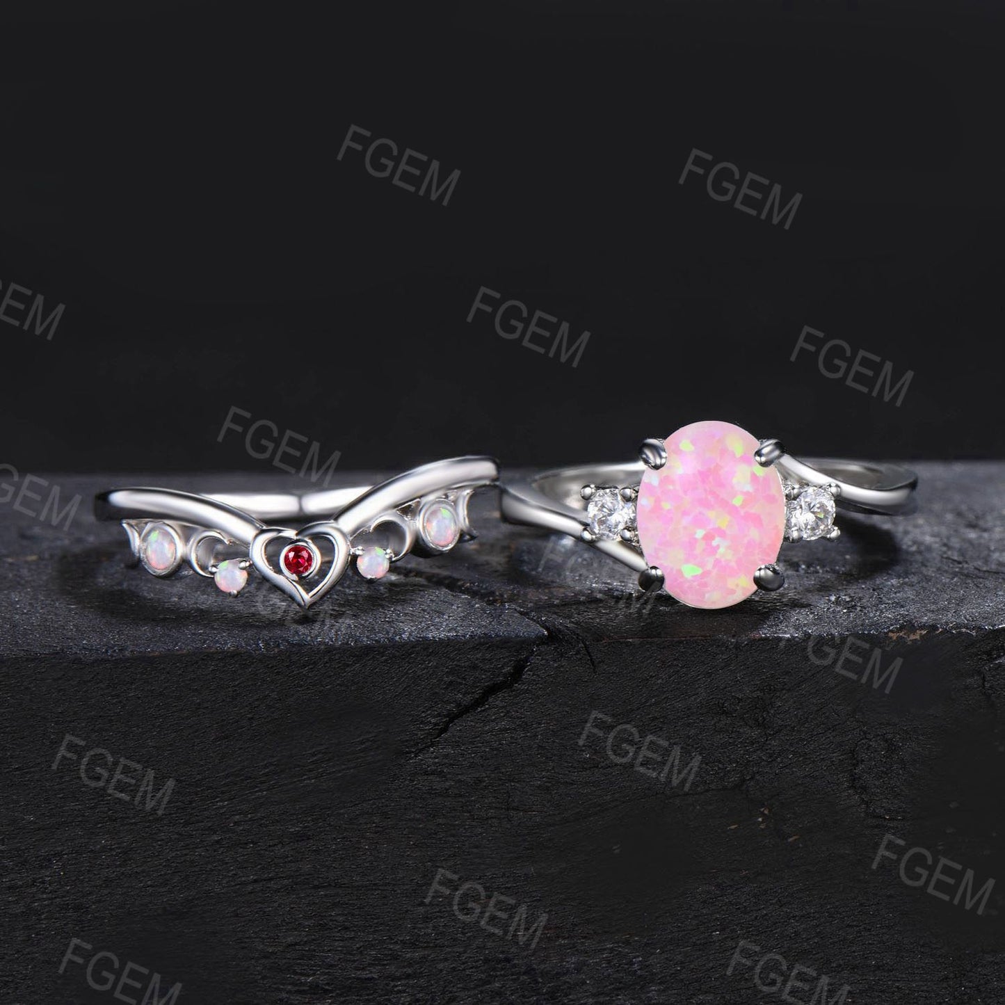 1CT Oval Pink Opal Engagement Ring Art Deco Heart Design Opal Wedding Ring Set 14k White Gold Three Gemstone Ring Contour Matching Ring Gift