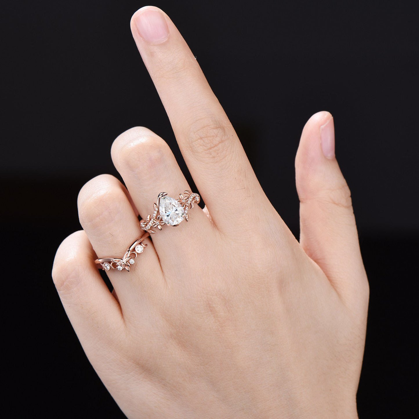 1.25ct Pear Moissanite Engagement Ring Set Rose Gold Leaf Moissanite Bridal Set Vintage Flower Pave Wedding Ring Proposal Gift For Fiancee