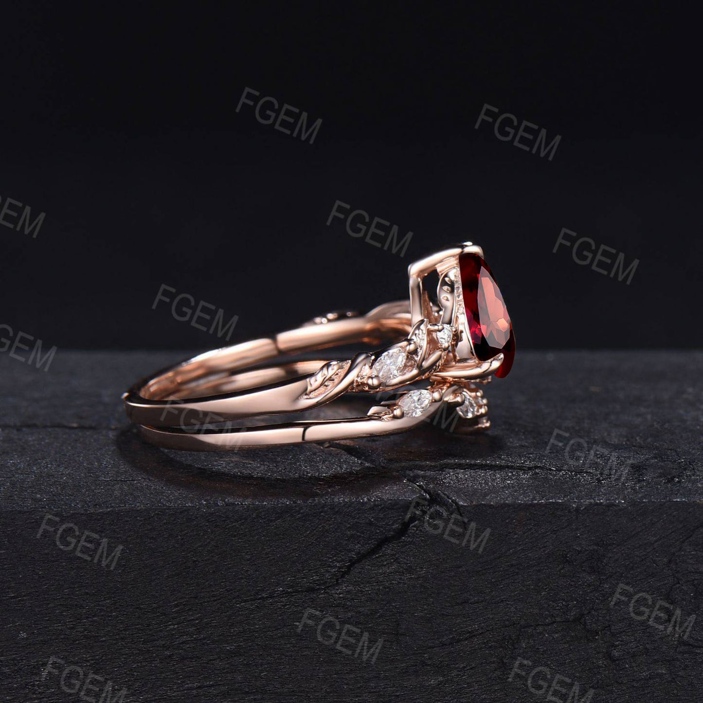 Pear Natural Garnet Engagement Ring Set Nature Inspired Jewelry 14K Rose/Black Gold Twig Vine Red Garnet Bridal Set January Birthstone Gift