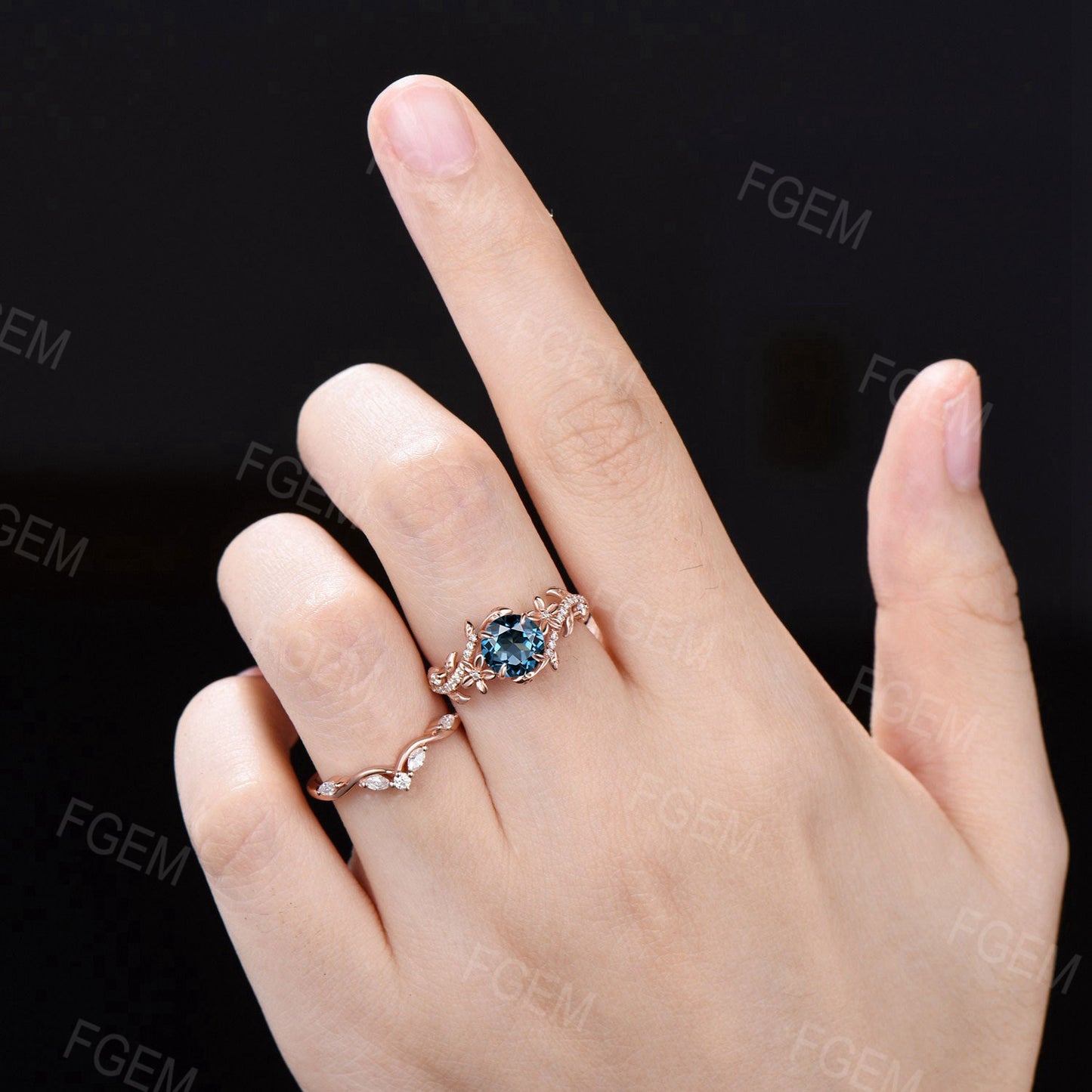 Floral Engagement Ring Round Natural London Blue Topaz Ring Set Leaf Vine Moissanite Cluster Bridal Set Flower Ring December Birthstone Gift
