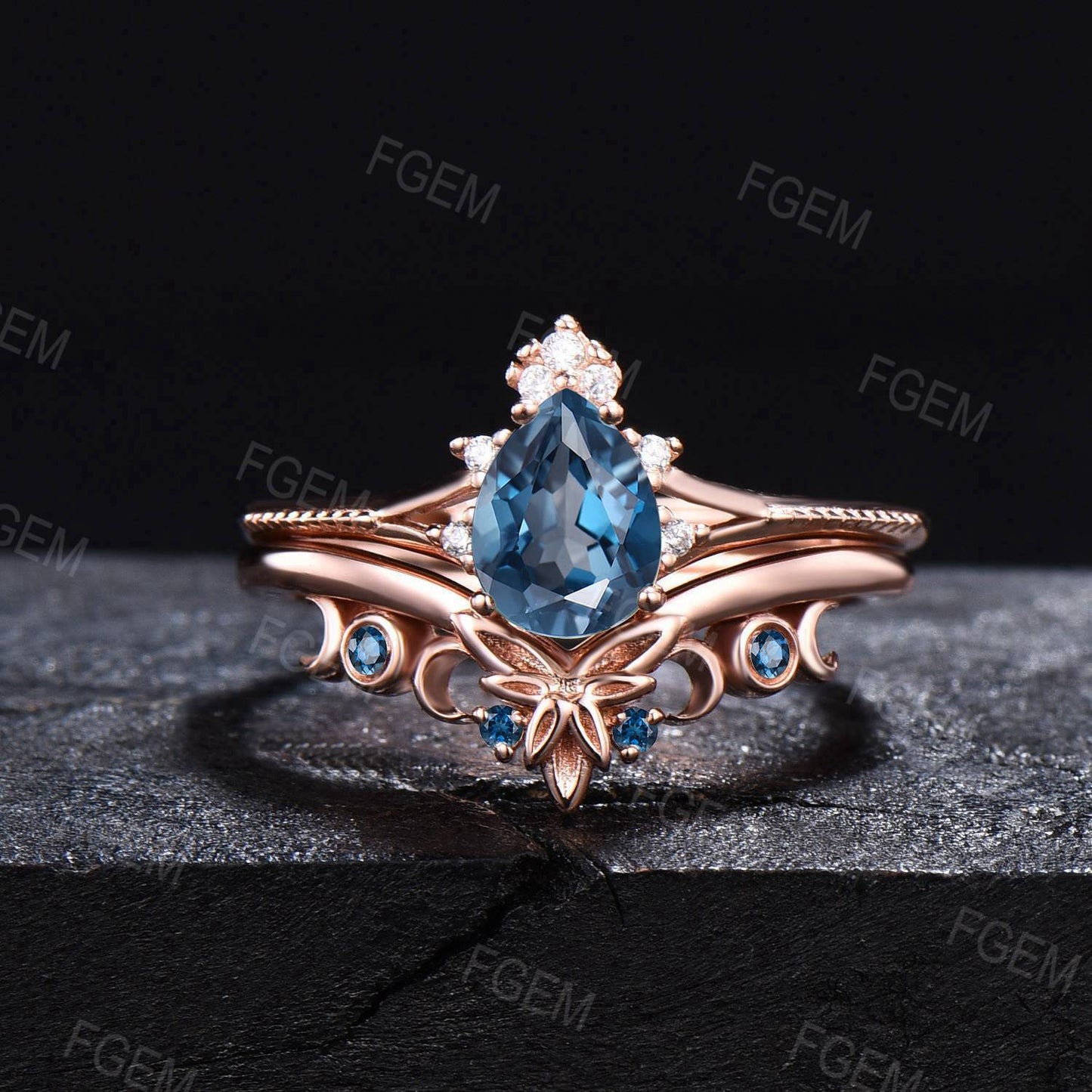 Pear Natural London Blue Topaz Ring Set Nature Inspired Topaz Split Bridal Set Unique Leaf Band December Birthstone Ring Celestial Ring Gift