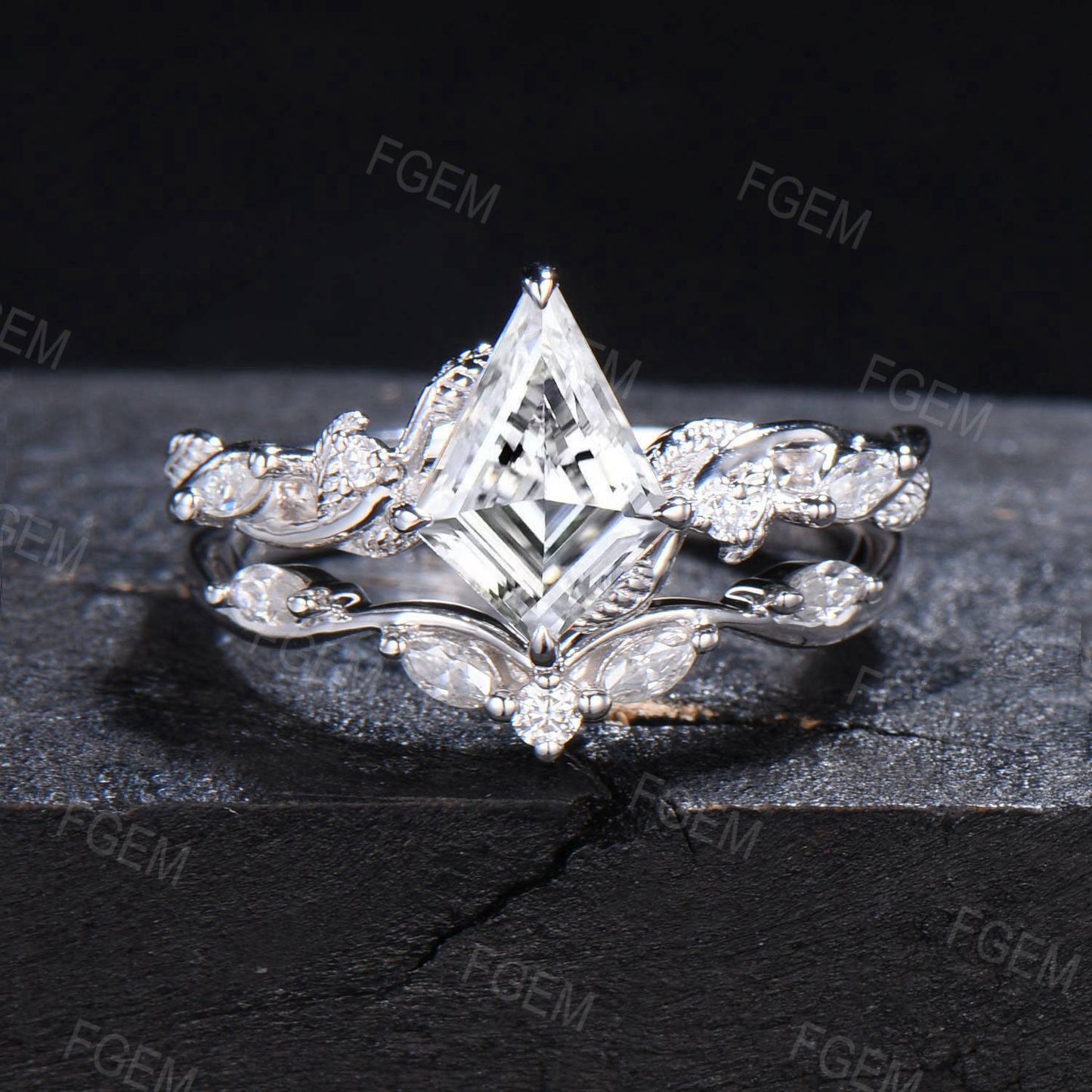 Unique Kite Moissanite Engagement Ring Set Twist Vine Band Nature Inspired Kite Diamond Wedding Ring Set Leaf Twig Branch Bridal Set Women