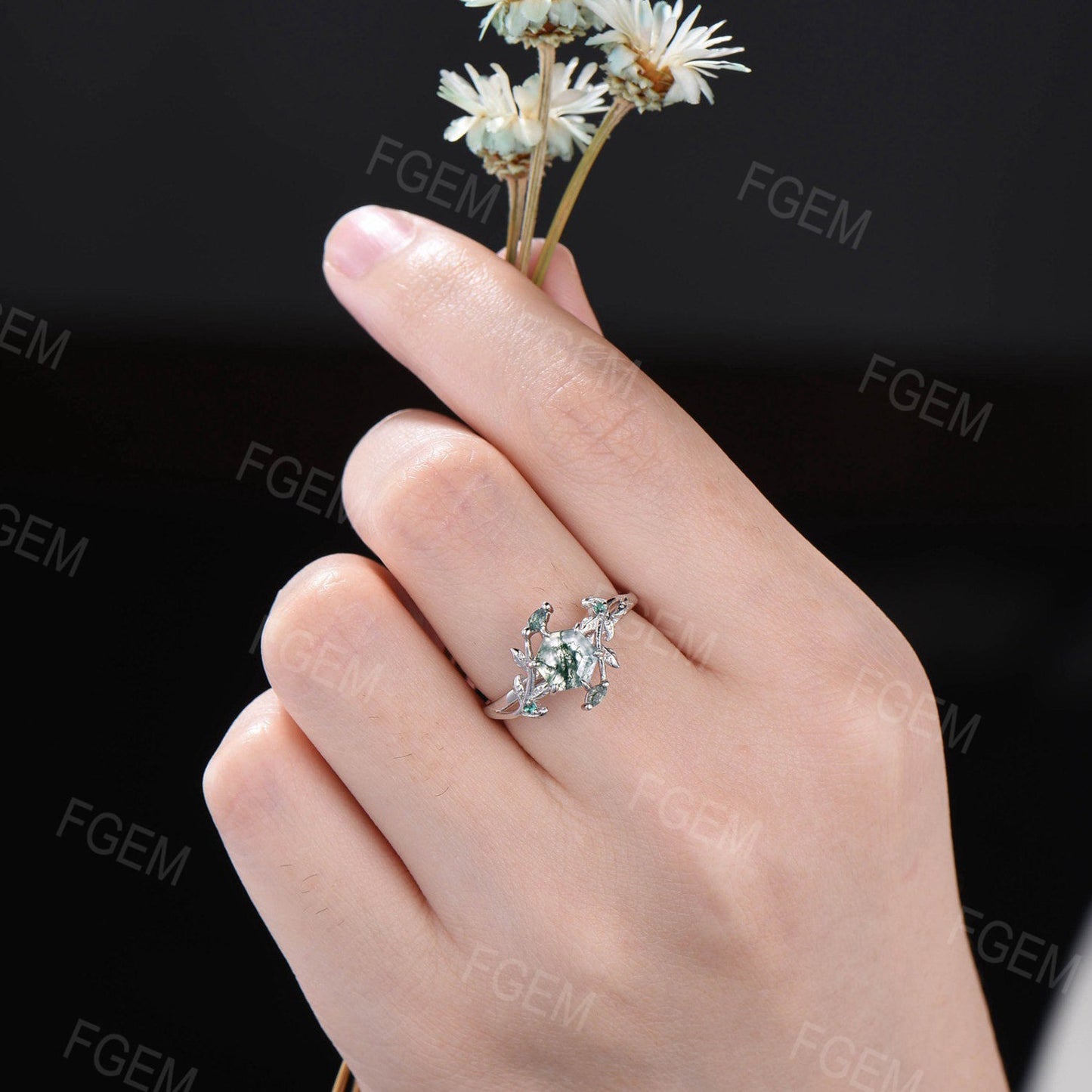 Nature Inspired Natural Moss Agate Ring Vintage 1ct Hexagon Engagement Ring Branch Leaf Cluster Emerald Ring Green Gemstone Proposal Gift