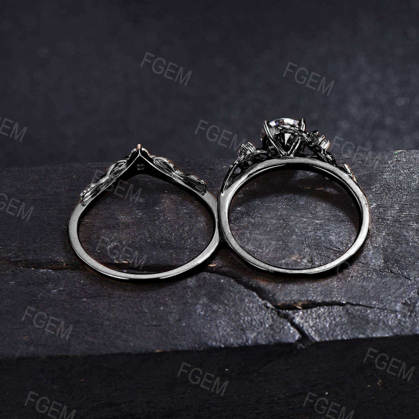 Black Gold Engagement Ring 6.5mm Round Rainbow Moonstone Ring Set Branch Leaf Natural Moonstone Bridal Set Blue Crystal Ring Proposal Gifts