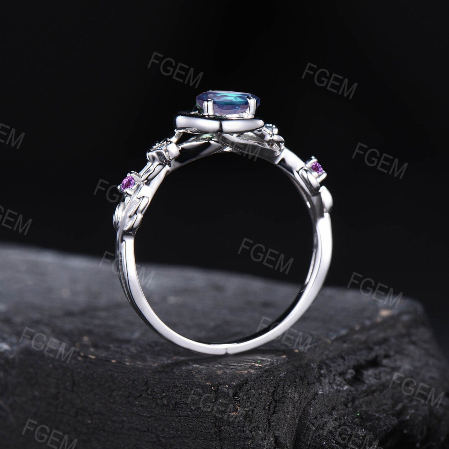 Nature Inspired Color-Change Alexandrite Engagement Ring Moon Star Design Pear Alexandrite Ring Cluster Purple Amethyst Branch Wedding Ring