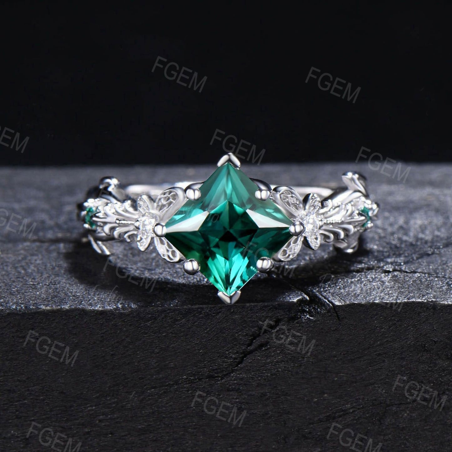 Vintage Princess Cut Emerald Engagement Ring 10k/14k White Gold Filigree Butterfly Ring Unique Green Gemstone Ring May Birthstone Jewelry