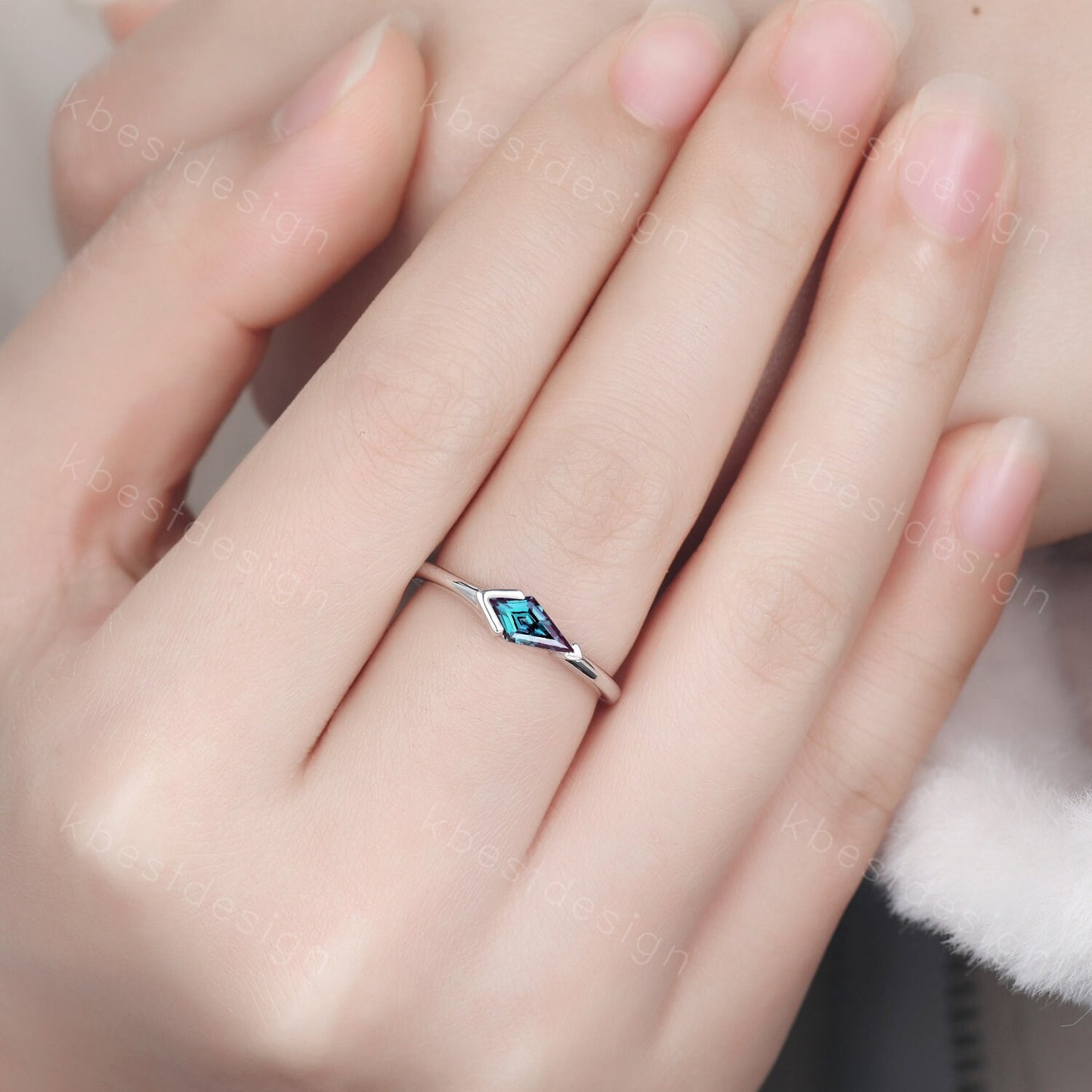 Vintage Alexandrite engagement ring kite cut ring silver rings for women Minimalist anniversary bridal ring promise gift half bezel set ring