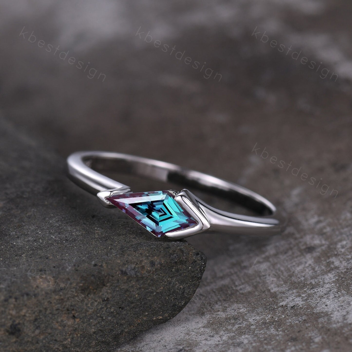 Vintage Alexandrite engagement ring kite cut ring silver rings for women Minimalist anniversary bridal ring promise gift half bezel set ring