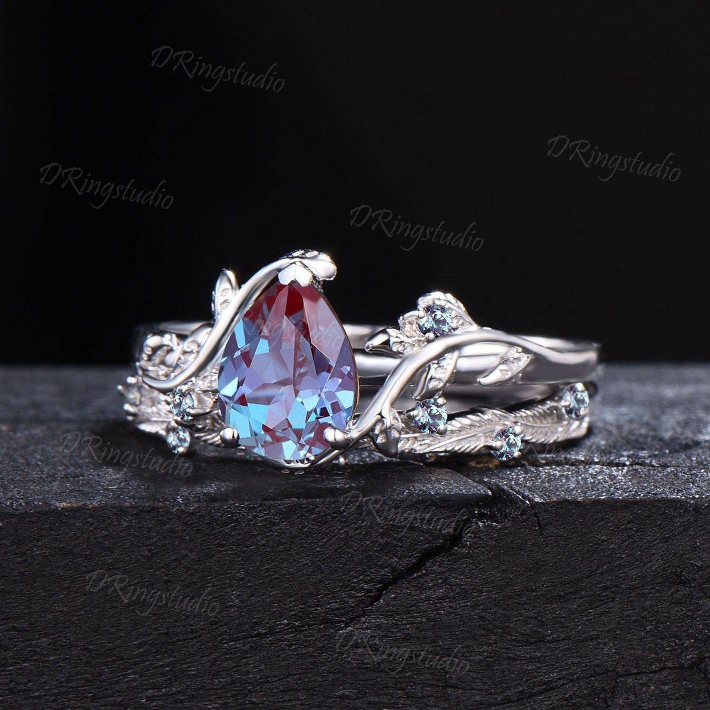 Twig Alexandrite Engagement Ring Set Nature Inspired Pear Alexandrite Bridal Set Leaves Wedding Ring June Birthstone Jewelry Proposal Gifts