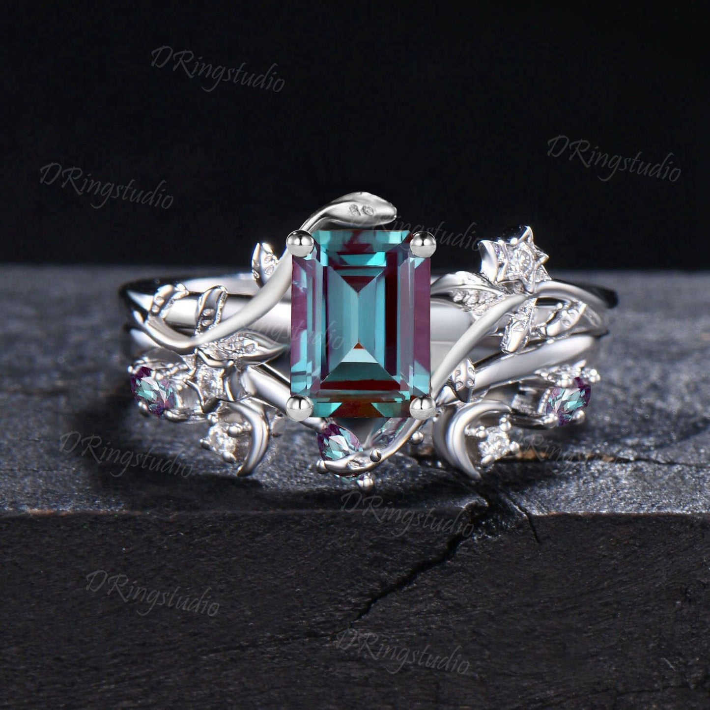 Princess Cut Alexandrite Engagement Ring Set Nature Inspired Black Gold Ring Moon Leaf Moissanite Wedding Ring Set