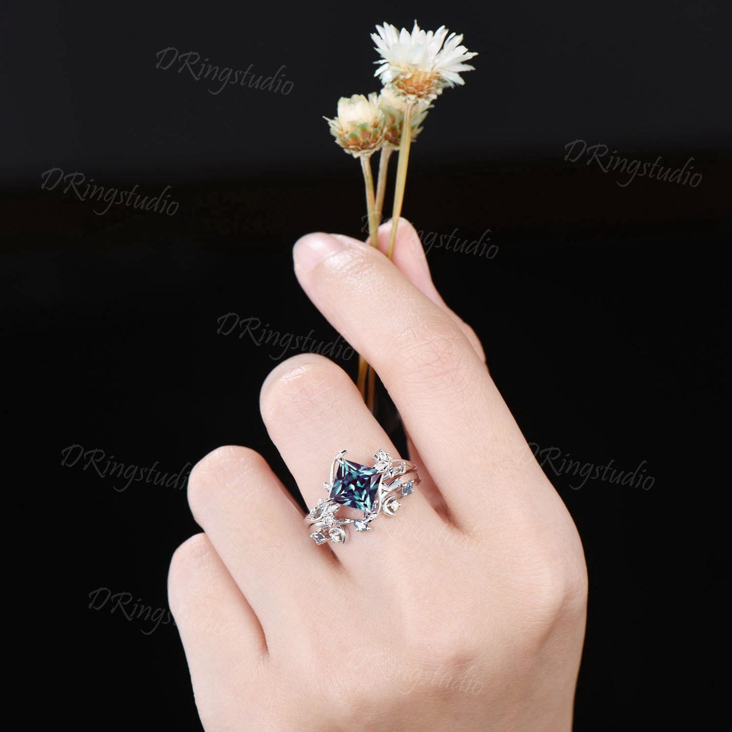 Princess Cut Alexandrite Engagement Ring Set Nature Inspired Black Gold Ring Moon Leaf Moissanite Wedding Ring Set