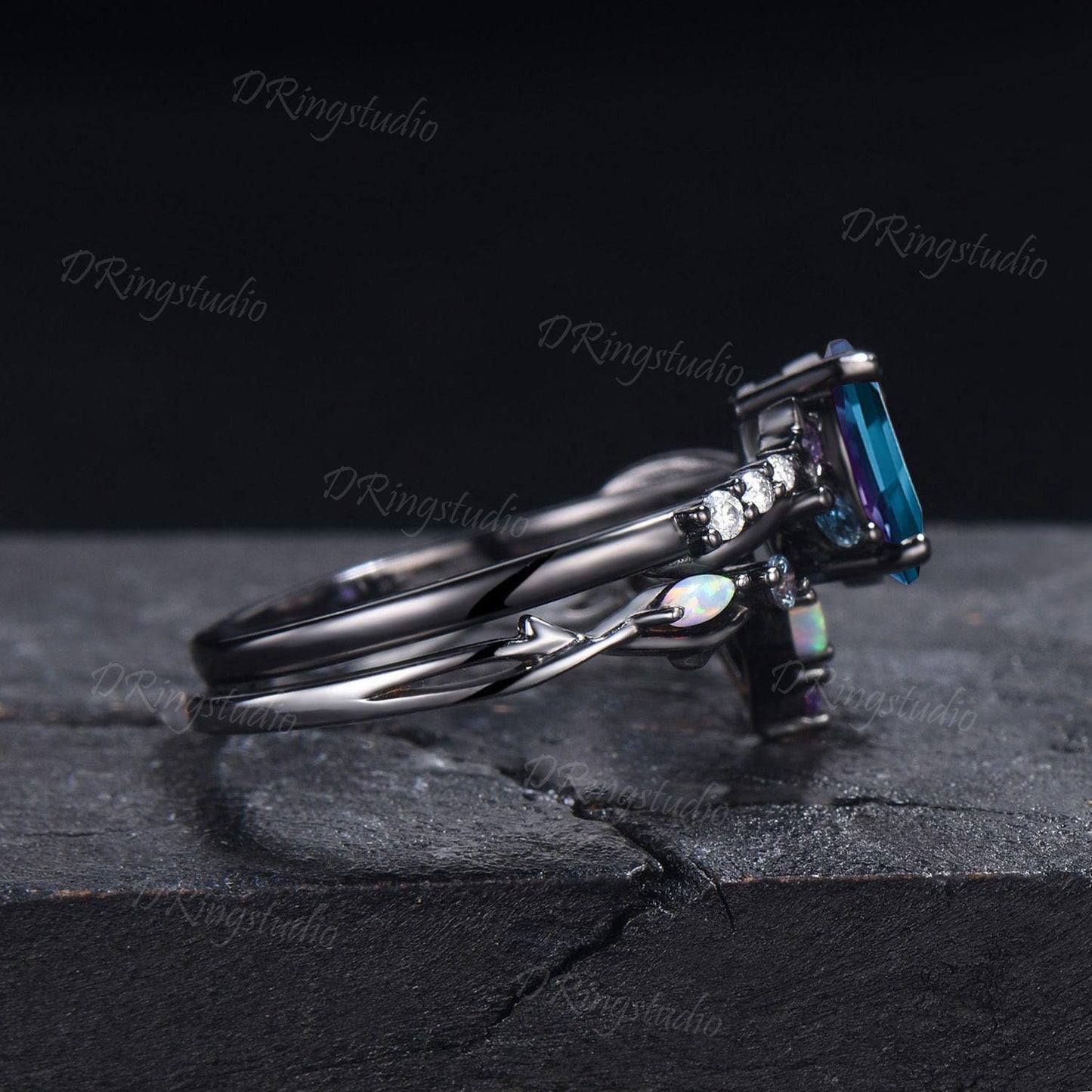 Star Design Oval Alexandrite Engagement Ring Set Unique Gothic Black Gold Wedding Ring Cluster Opal Amethyst Bridal Ring Set Proposal Gift