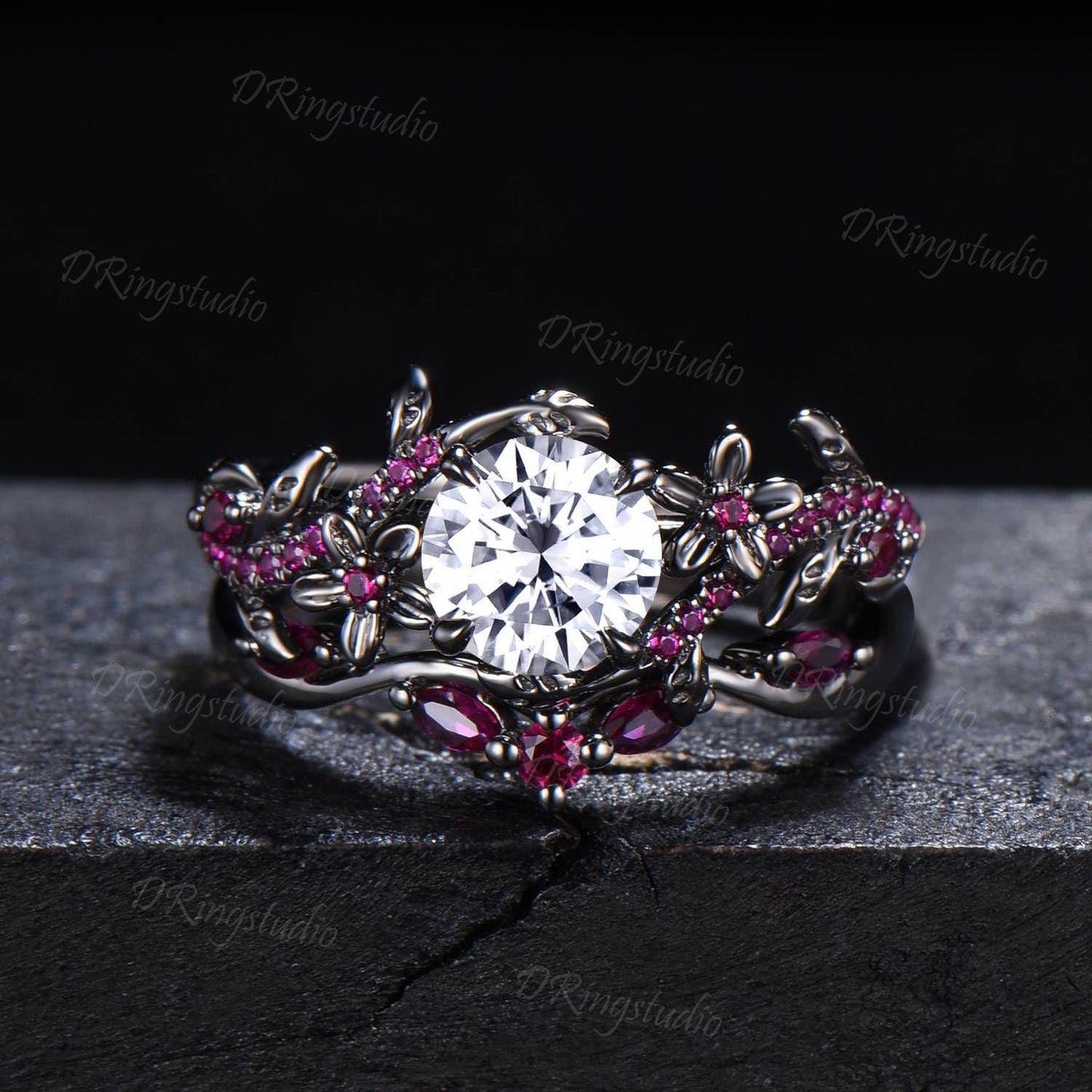 Black Gold Round Moissanite Ruby Engagement Ring Set Art Deco Red Ruby Floral Wedding Ring Gothic Black Leaf Branch Bridal Set Promise Gift