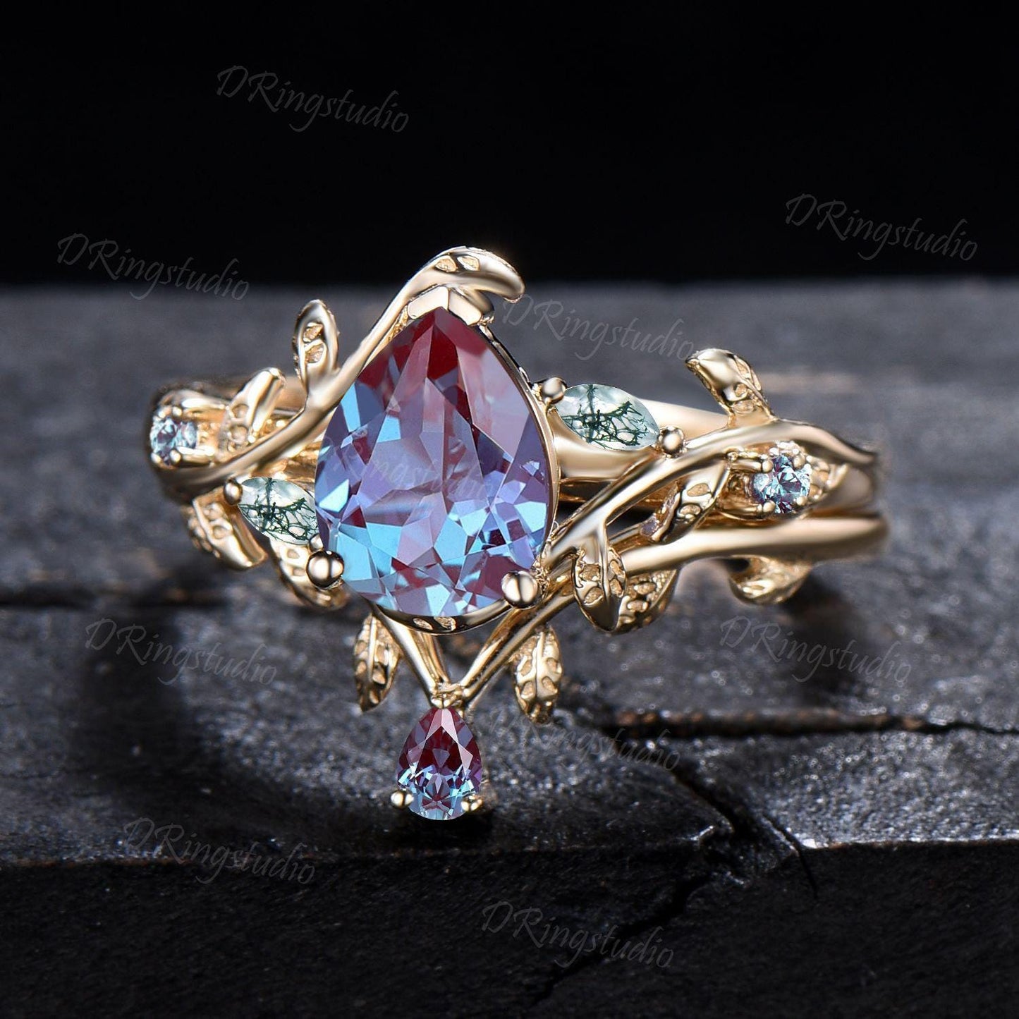 1.25ct Pear Alexandrite Engagement Ring Set Nature Inspired Moss Agate Wedding Ring Twist Twig Vine Alexandrite Bridal Set Anniversary Gifts