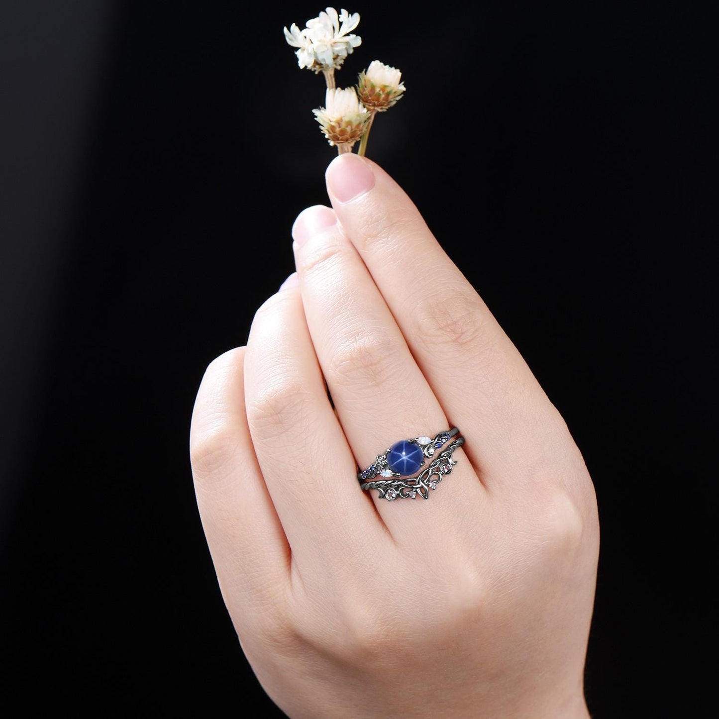 Black Gold Starry Star Sapphire Engagement Ring Moon Star Blue Sapphire Wedding Ring Gothic Black Round Lindy Star Bridal Set Promise Gift