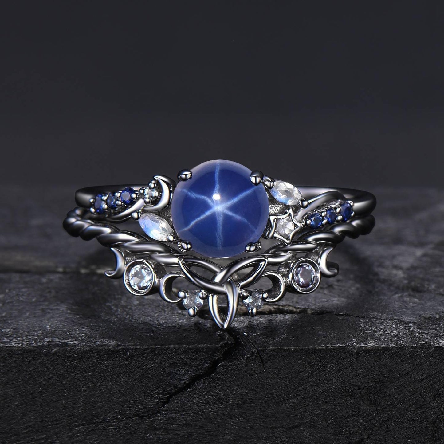 Black Gold Starry Star Sapphire Engagement Ring Moon Star Blue Sapphire Wedding Ring Gothic Black Round Lindy Star Bridal Set Promise Gift