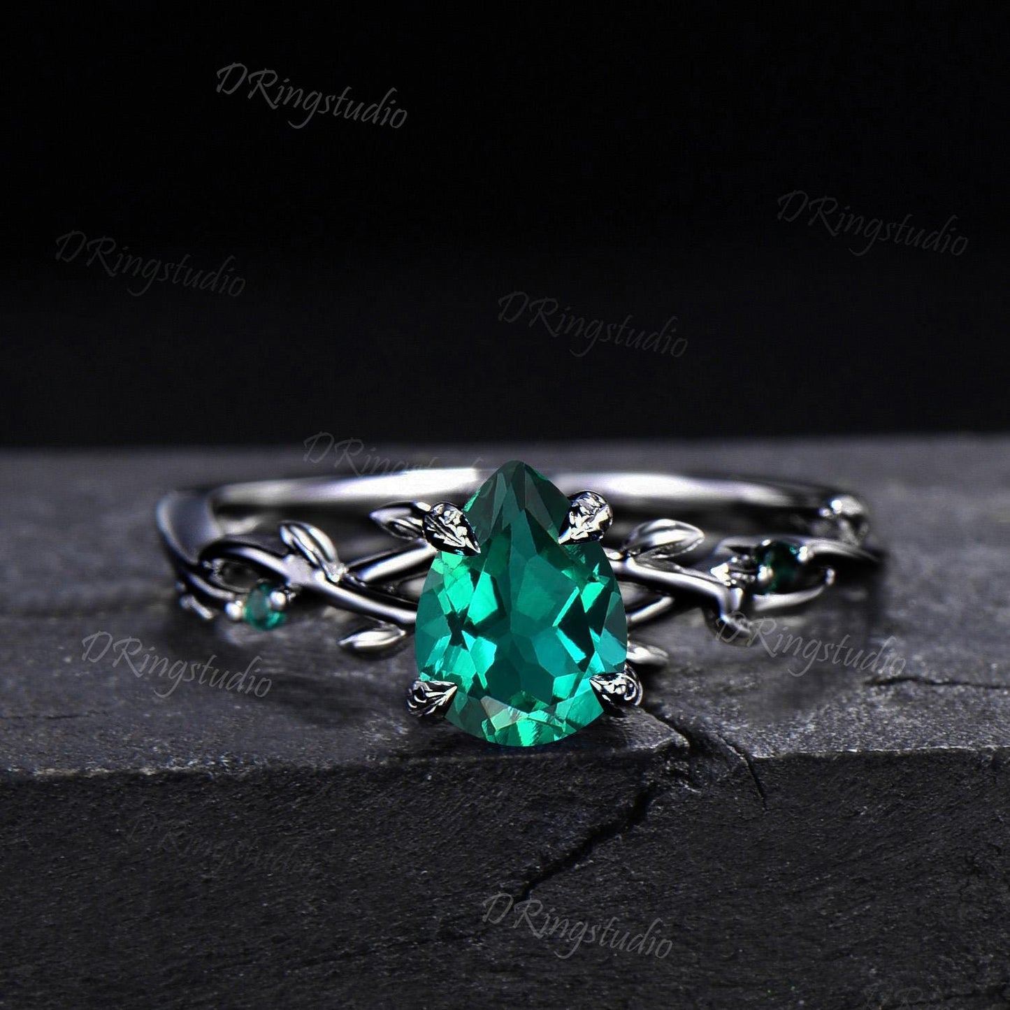 Black Twig Vine Green Emerald Engagement Ring Gothic Black Gold Emerald Bridal Ring Set Celestial Moon Alexandrite Wedding Ring Promise Gift