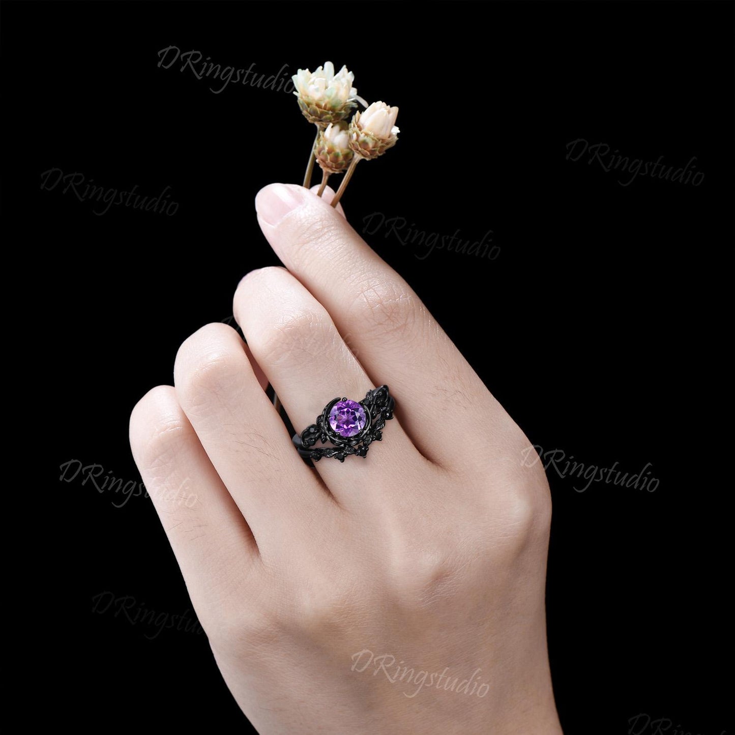 Witchy Round Natural Amethyst Engagement Ring Black Gold Moon Leaf Wedding Ring Set Cluster Black Spinel Promise Bridal Ring Proposal Gift