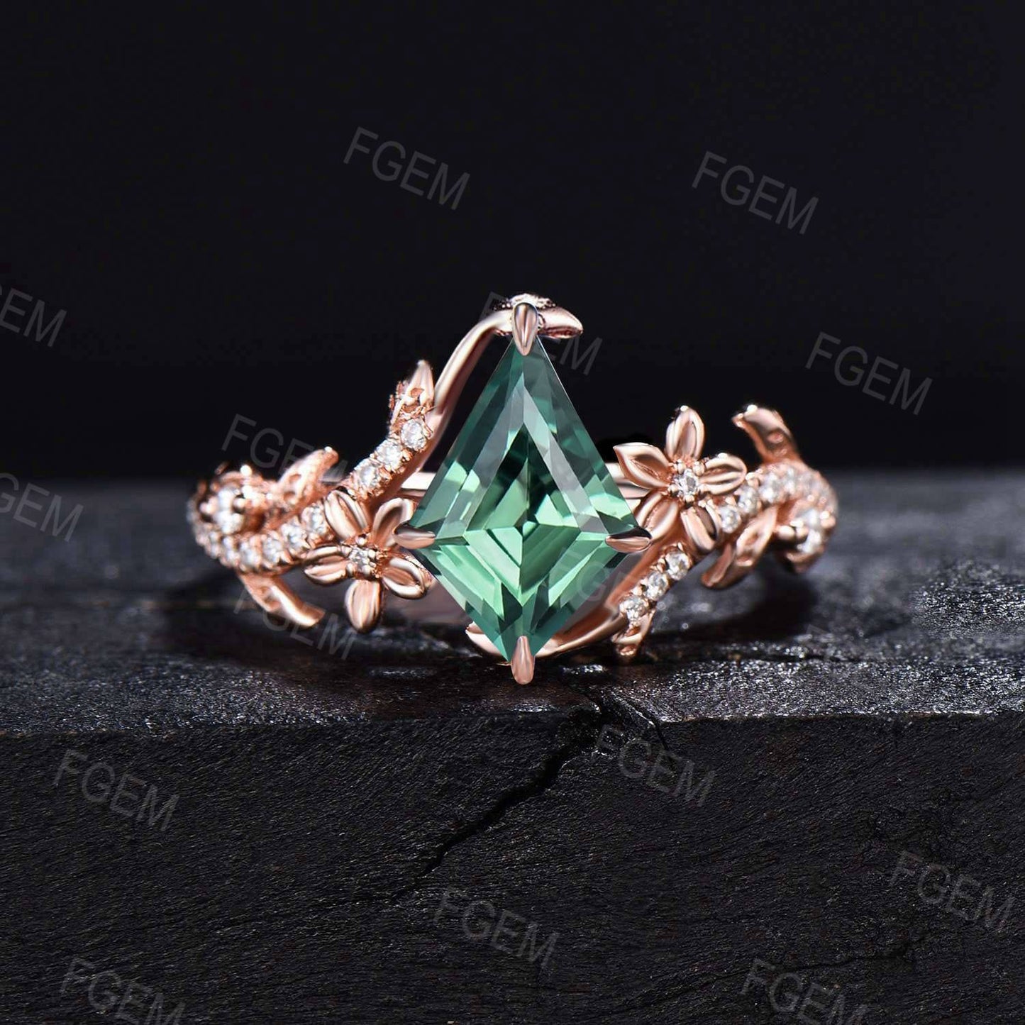 Nature Inspired Green Sapphire Ring Vintage Kite Sapphire Engagement Ring Flower Leaf Vine Moissanite Ring Dainty Wedding Ring Proposal Gift