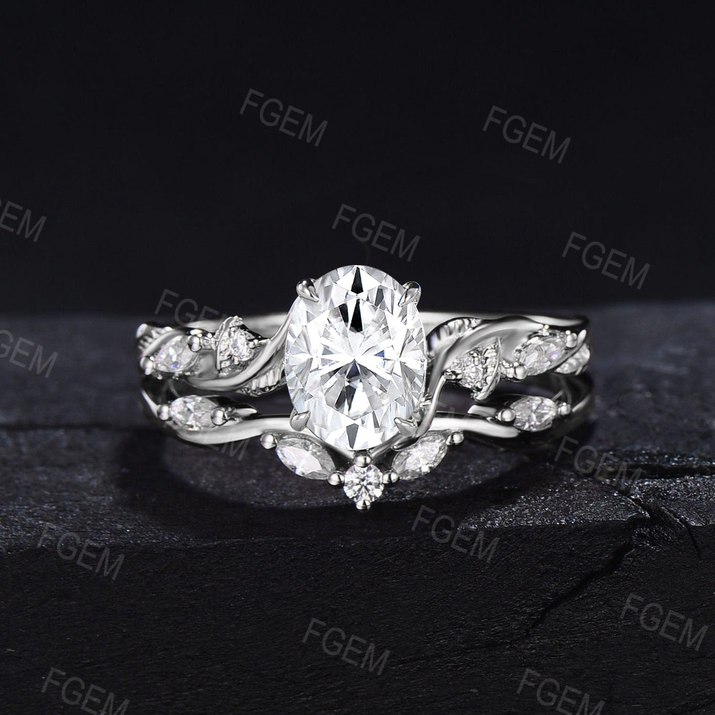 1.5ct Twist Vine Oval Cut Moissanite Engagement Ring Nature Inspired Moissanite Diamond Wedding Ring Set Leaf Branch Moissanite Bridal Set