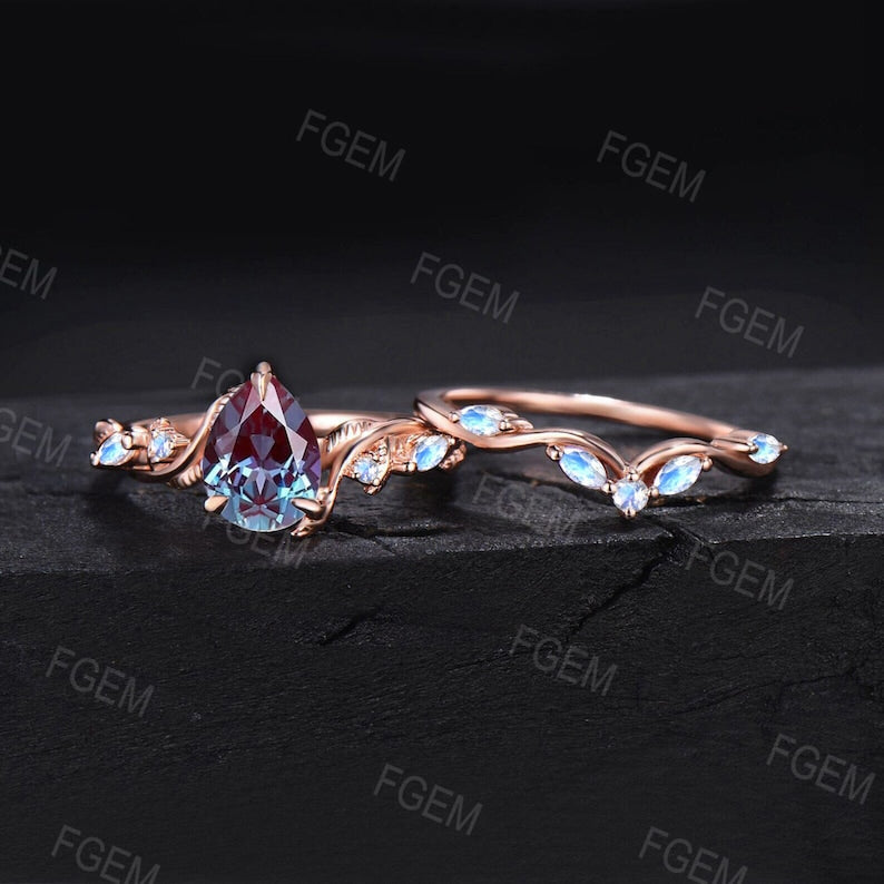 Nature Inspired Alexandrite Moonstone Bridal Set 1.25ct Pear Cut Color-Change Alexandrite Engagement Ring Twist Vine Moonstone Proposal Ring