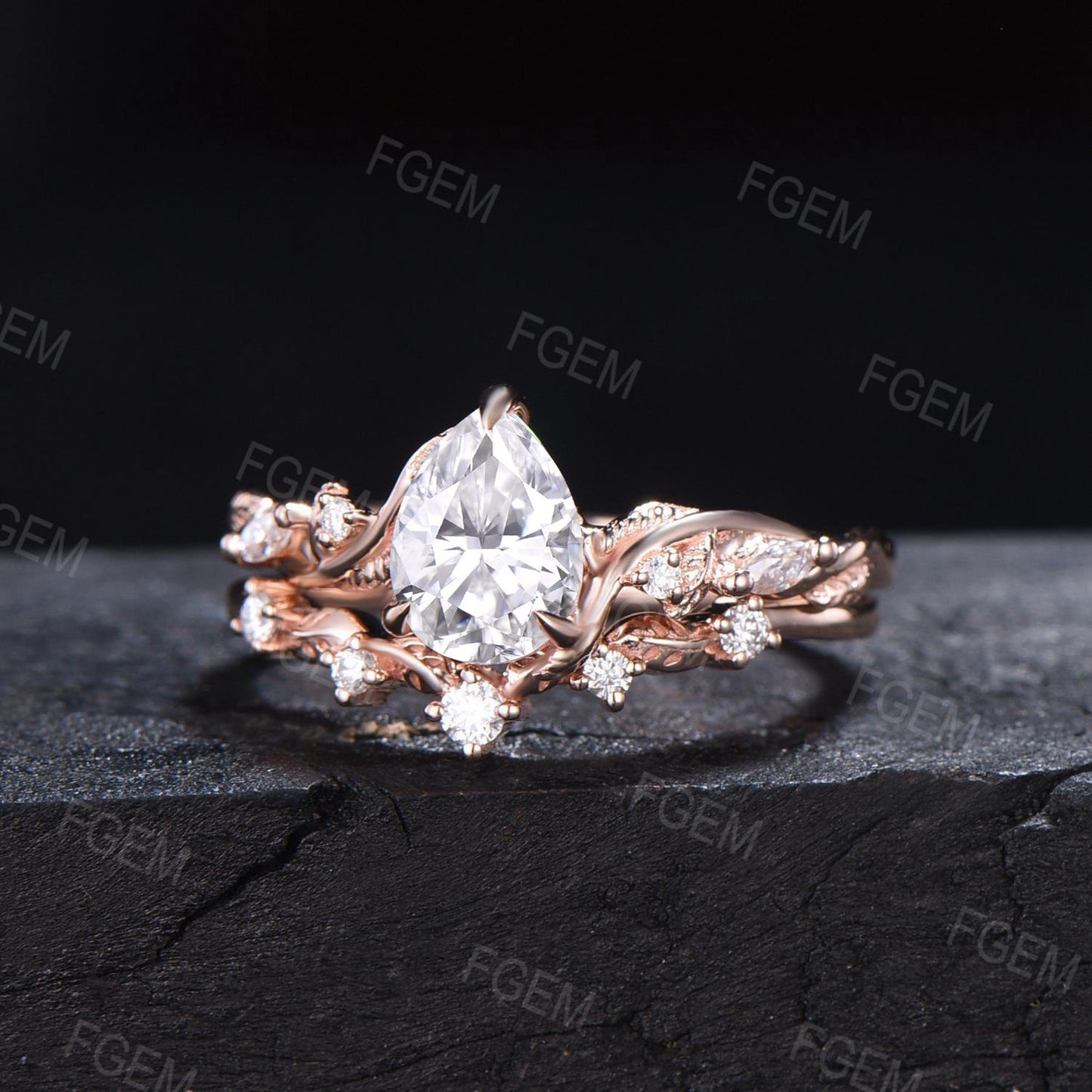 Twist Twig Nature Inspired Pear Moissanite Engagement Ring Set 14K Rose Gold Leaf Cluster Moissanite Diamond Wedding Bridal Set Promise Gift