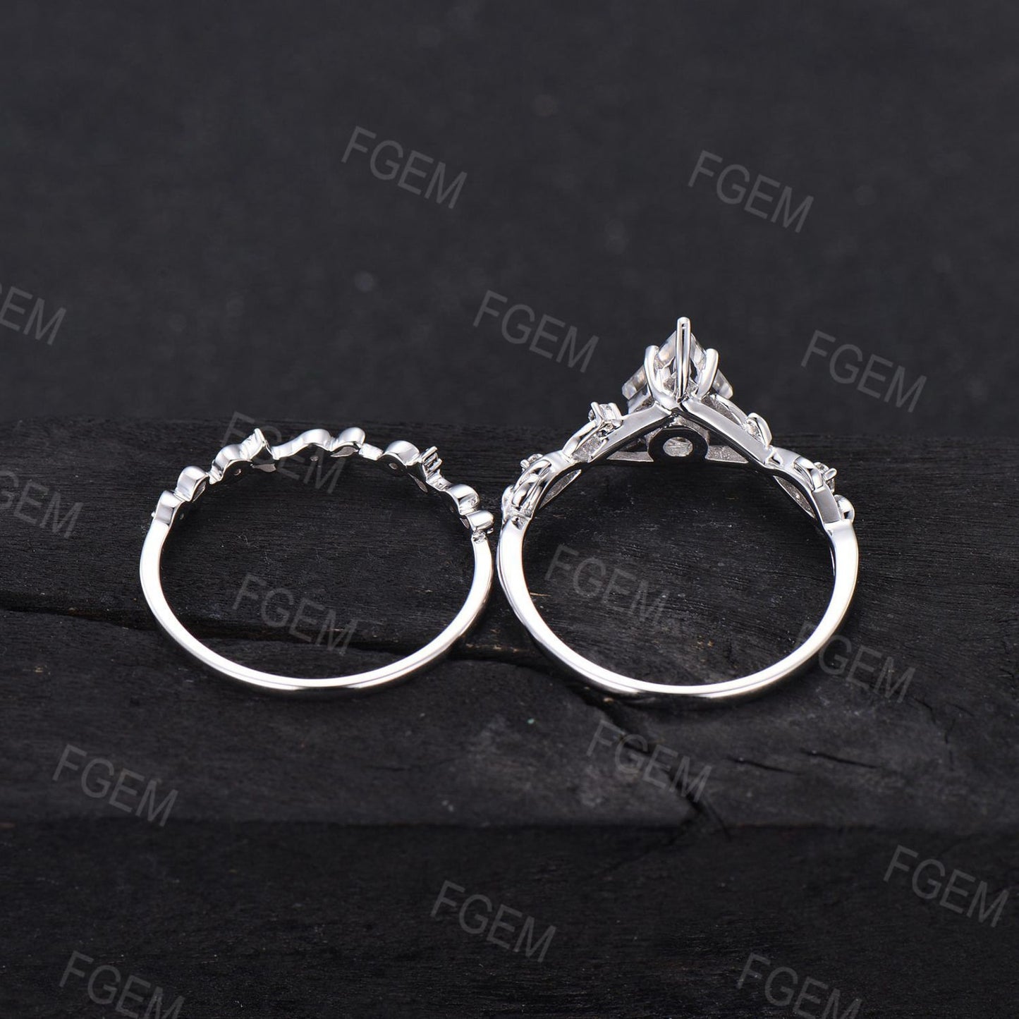 Nature Inspired Moissanite Engagement Ring Set Twist Band Kite Shaped Moissanite Diamond Wedding Ring Set Twig Vine Ring Branch Bridal Set