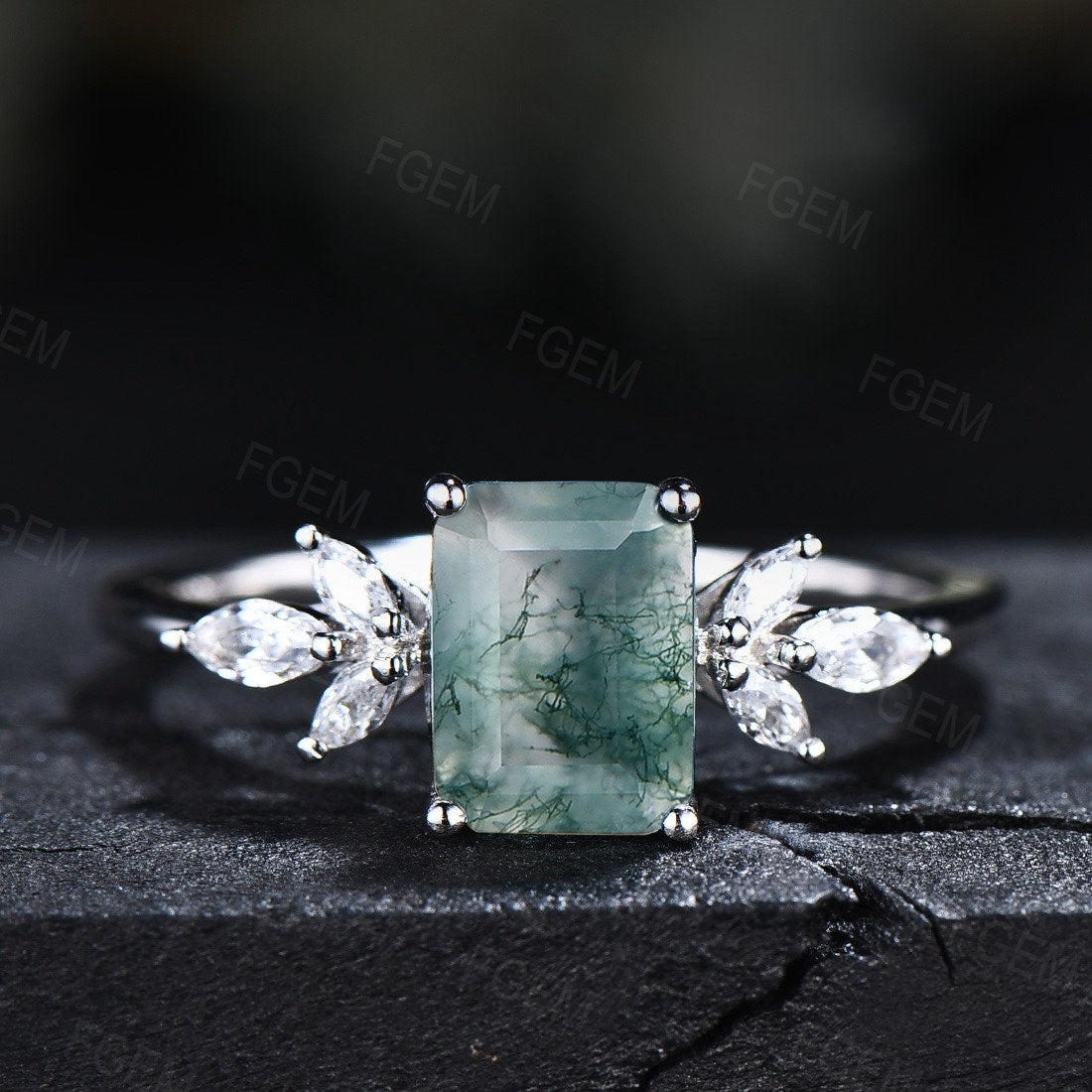 Emerald Cut Natural Moss Agate Ring Sterling Silver Cluster Promise Ring Green Crystal Ring Statement Ring for Women Proposal Birthday Gift