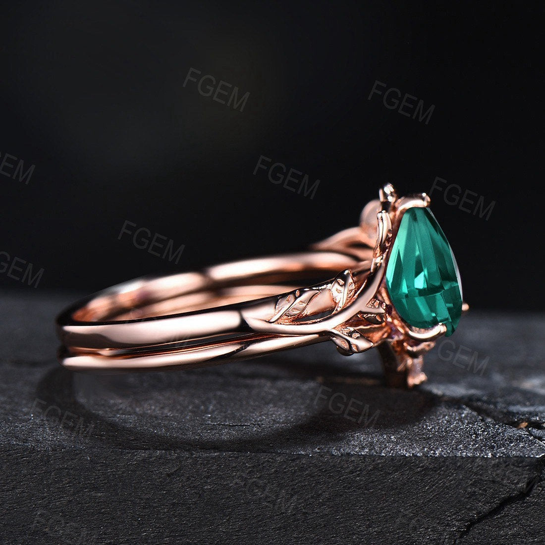 Pear Shaped Leaf Green Emerald Engagement Ring Set 14k Rose Gold Branch Design Emerald Moissanite Bridal Ring Vintage Proposal Gift For Her