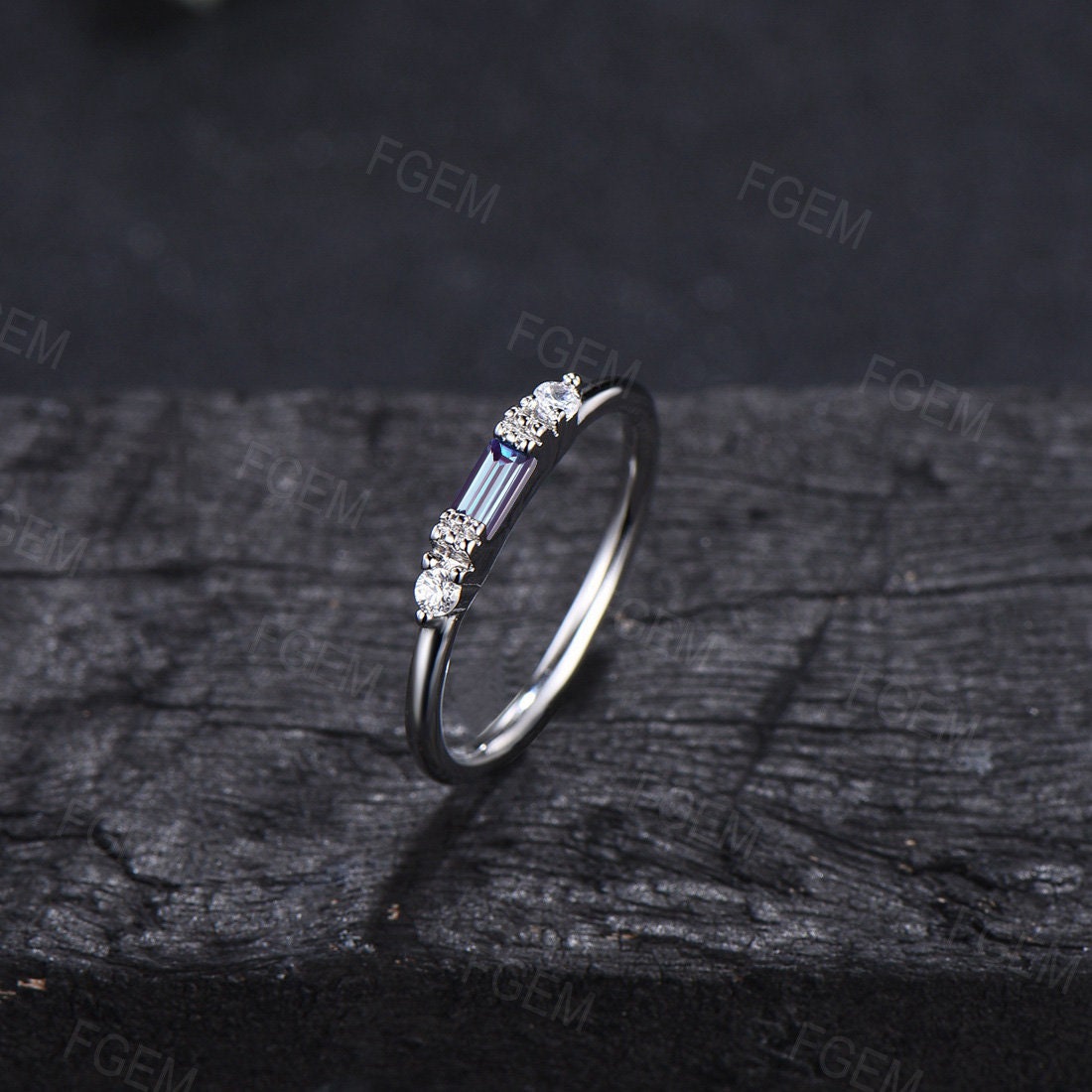 Sterling Silver Baguette Cut Color-Change Alexandrite Ring Minimalist Wedding Band June Birthstone Birthday Gifts for Women Dainty Jewelry