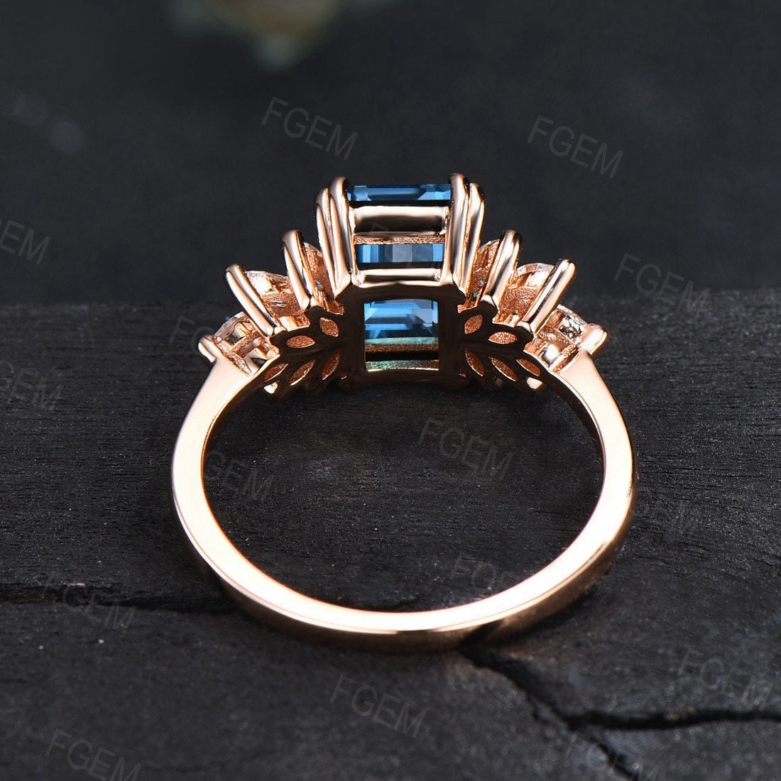 2ct Emerald Cut Natural London Blue Topaz Marquise Cluster Engagement Rings Vintage Sterling Silver Natural Topaz Ring Birthday Wedding Gift