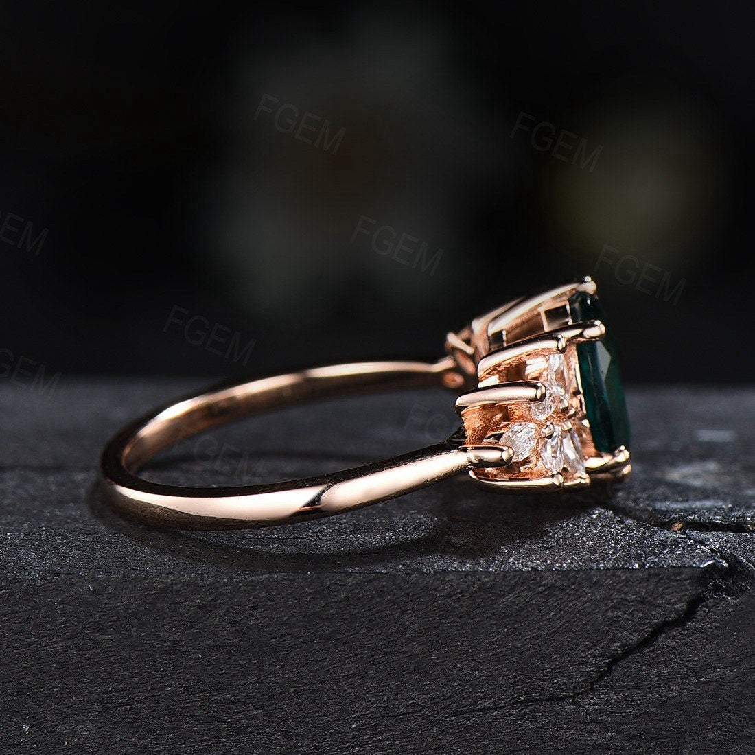 1.5ct Green Emerald Cluster Engagement Rings Sterling Silver Vintage May Birthstone Wedding Ring Marquise Leaf Ring Handmade Birthday Gifts