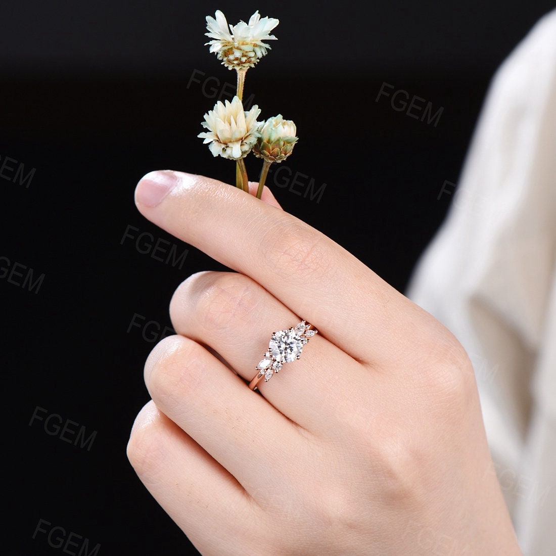 1ct Round Cut Colorless Moissanite Cluster Engagement Rings Sterling Silver/10K/14K/18K Rose Gold Unique Diamond Wedding Ring Promise Gift